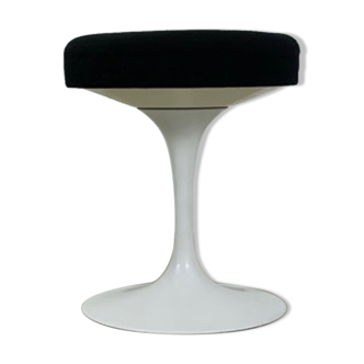 Tabouret d'Eero Saarinen par Knoll International années 1960