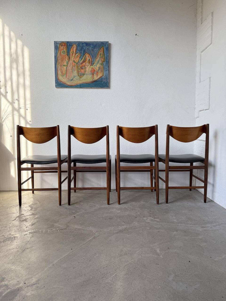 Set of 4 Italian chairs by Gianfranco Frattini.