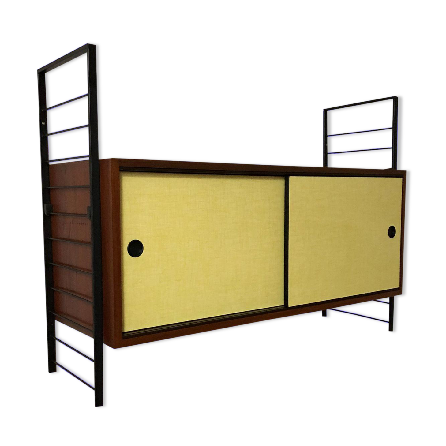 Wall-mounted sideboard