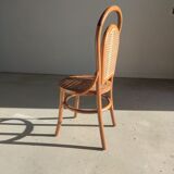 Chaise cannée en bois naturel