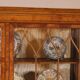 Vitrine en acajou et ronce de noyer avec éclairage, XIXème siècle