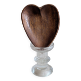 Heart-shaped pocket emptier
