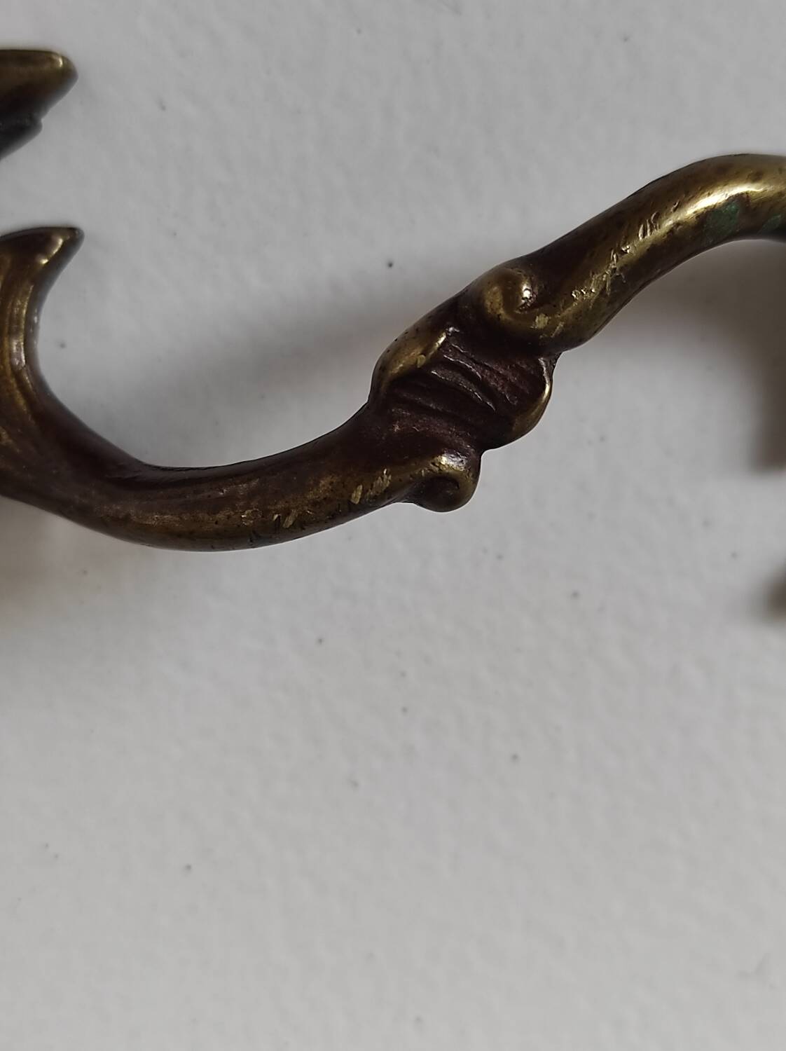 Bronze handle