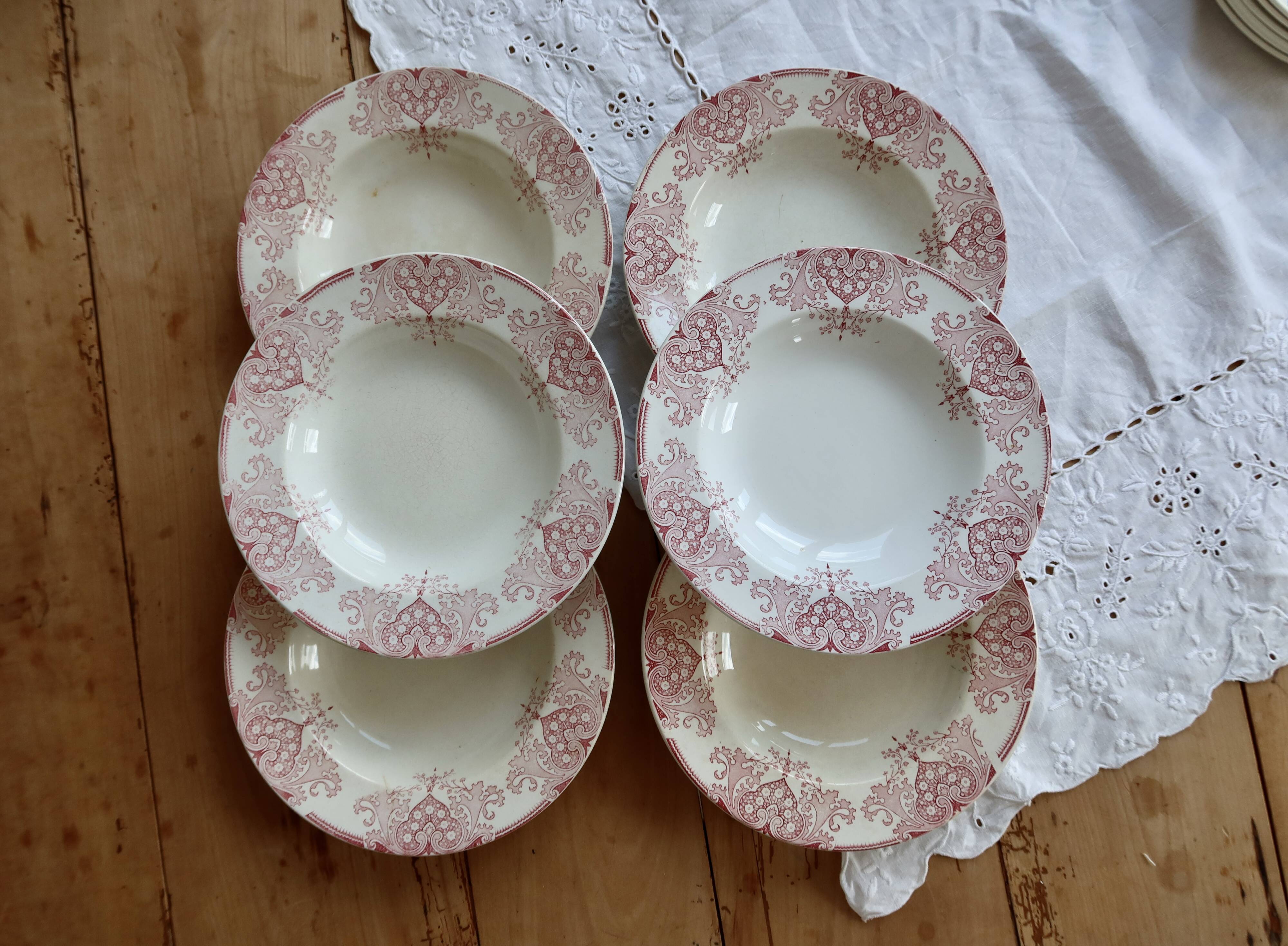 6 deep plates red iron clay Lunéville - "Mauresque" decoration