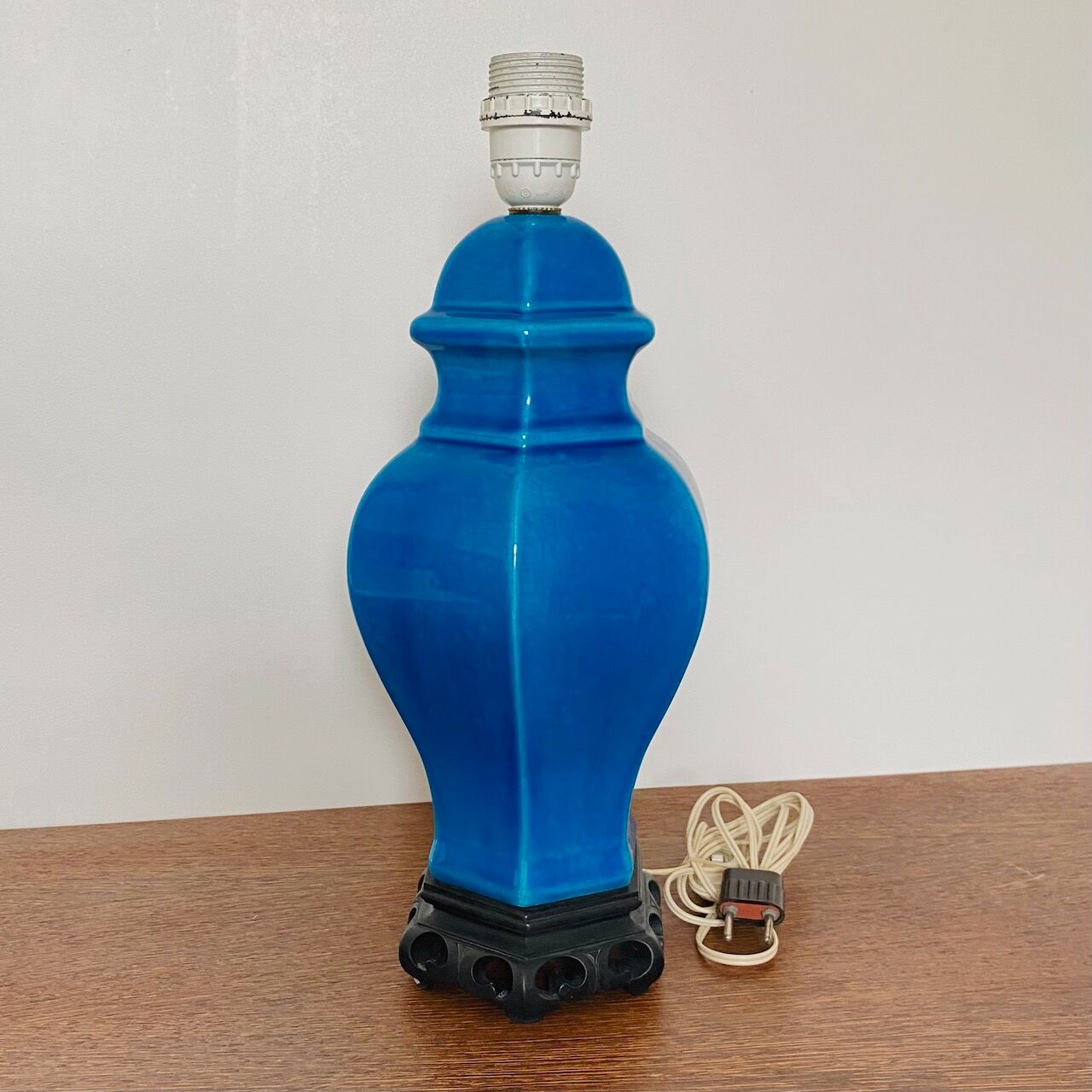 Blue turquoise ceramic table lamp