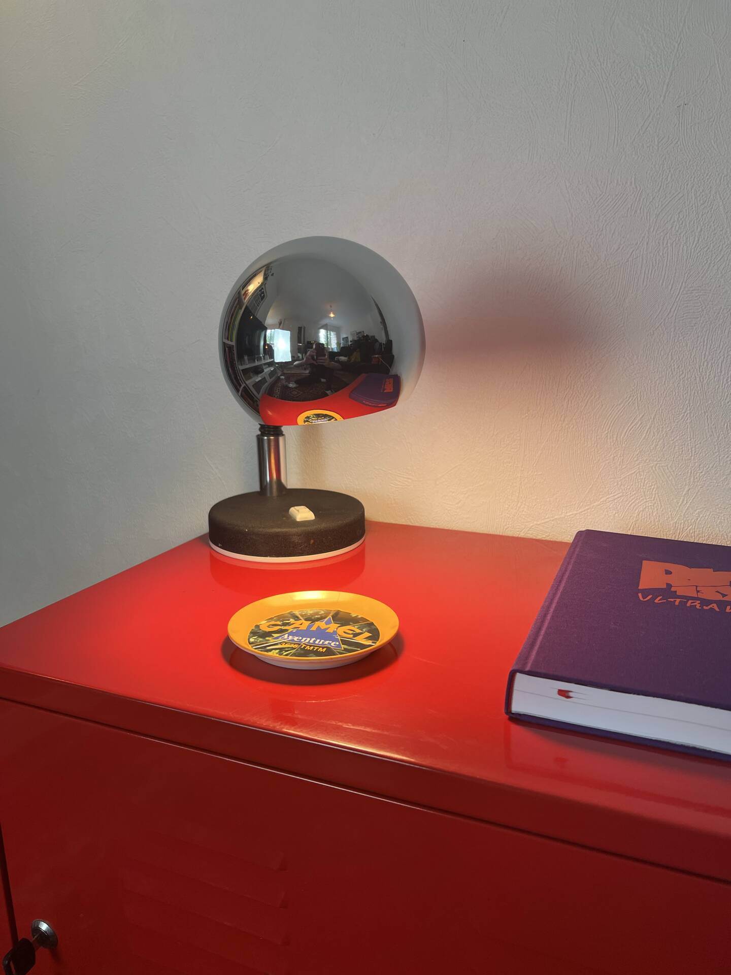 Vintage articulated chrome eyeball desk lamp from the 70s/80s.