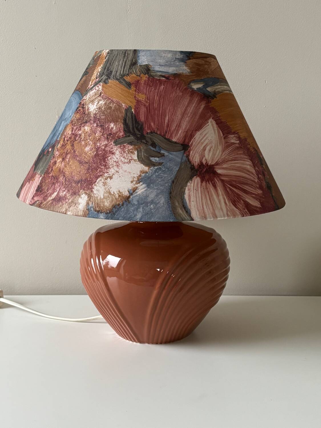 Vintage 80s lamp
