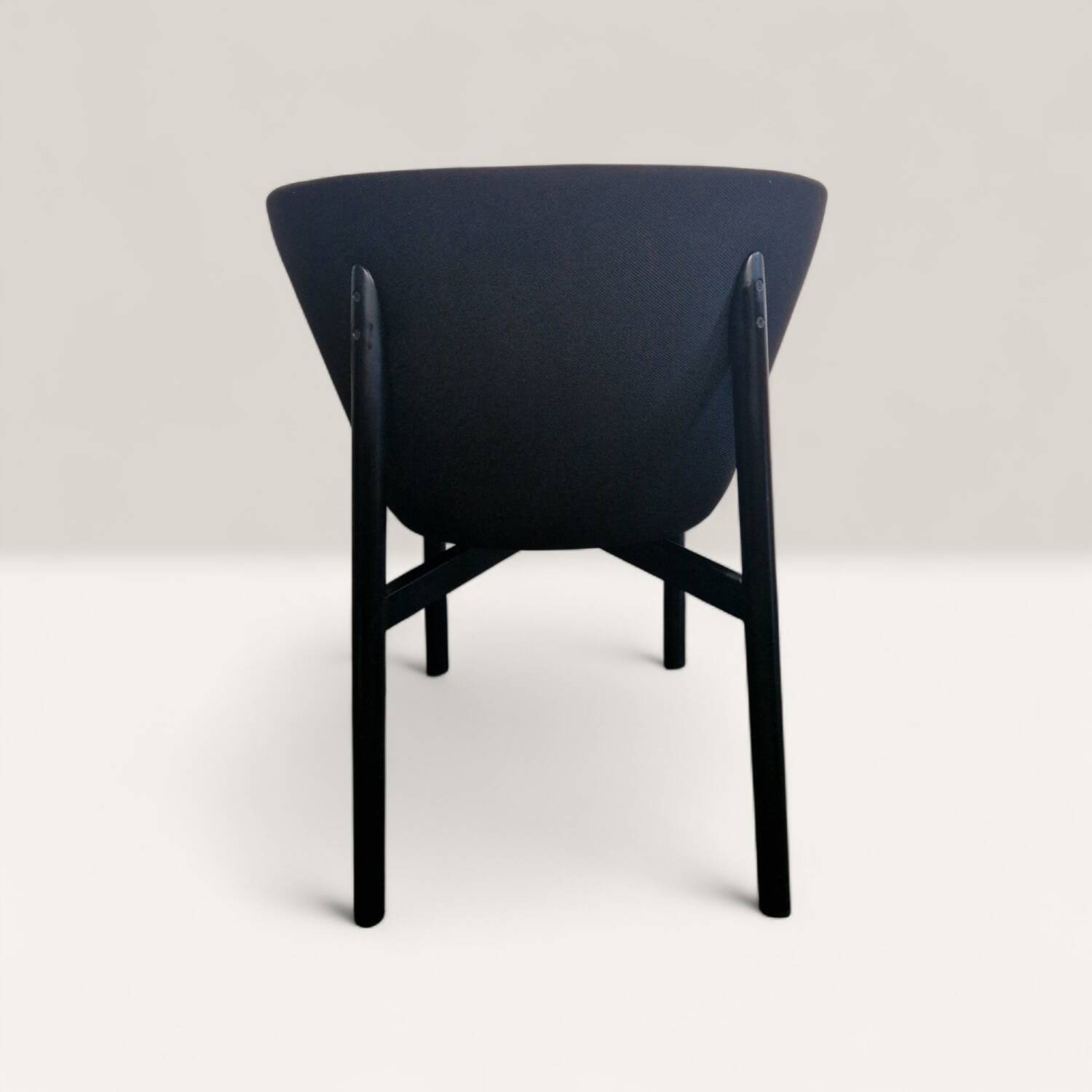 Bridge Residence Armchair - Publisher Kann - Design Jean Couvreur
