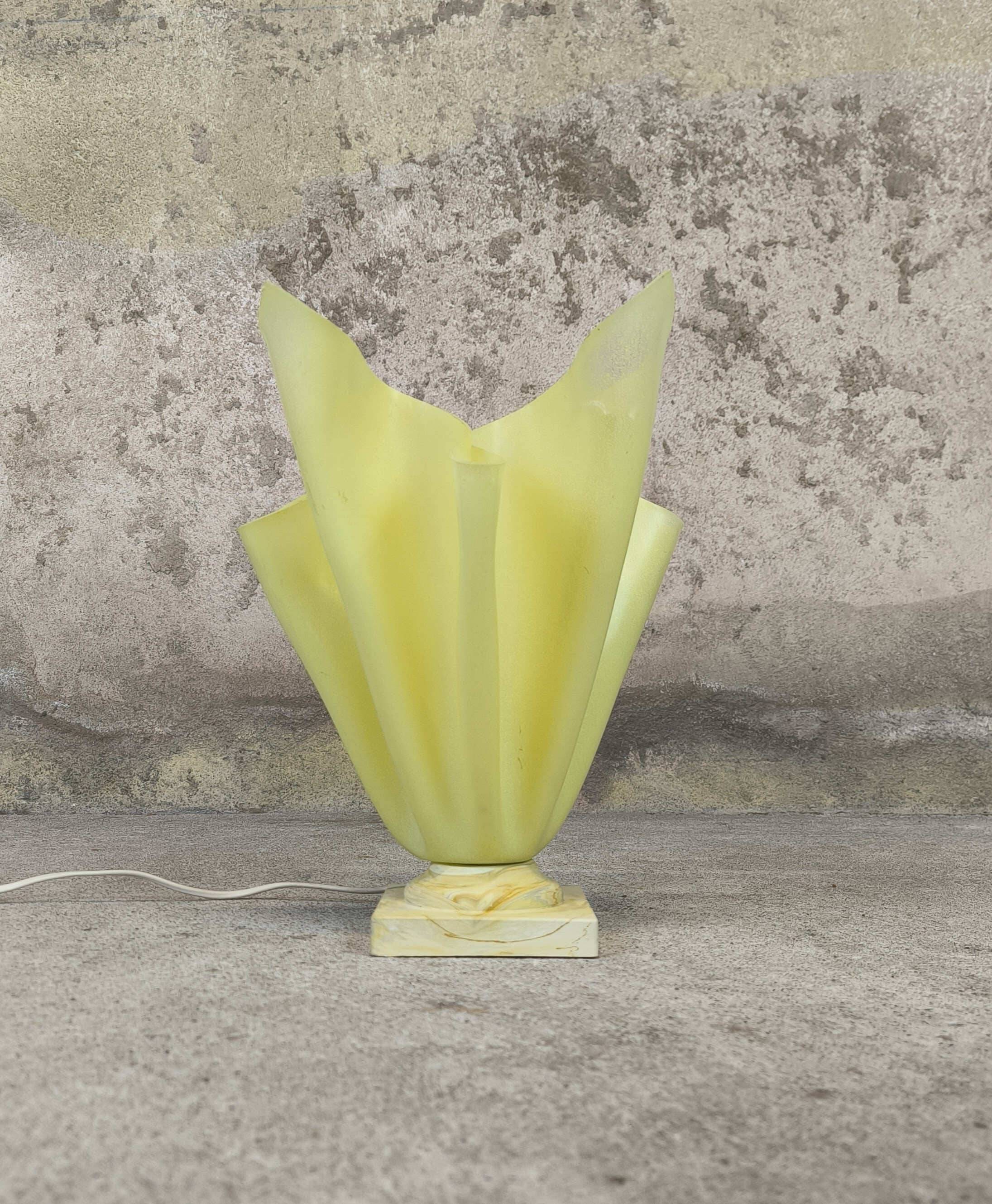Vintage yellow Corolle table lamp