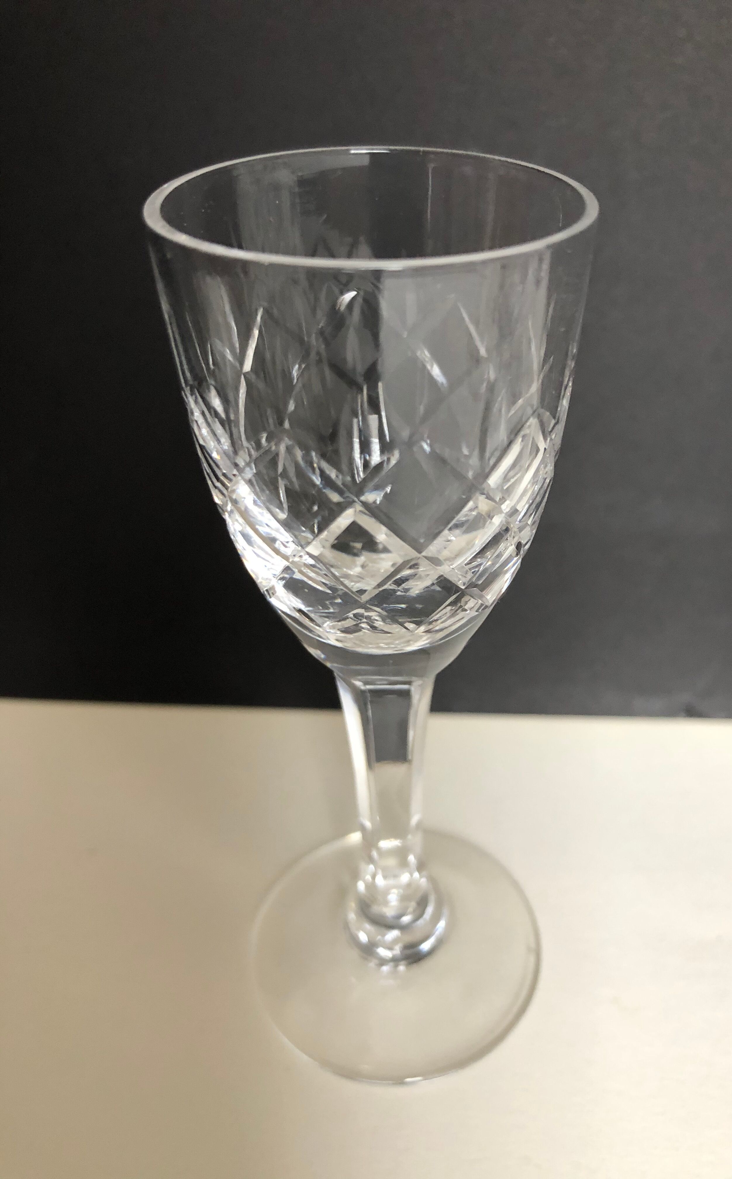 Set of six glasses of Lorraine crystal liqueur