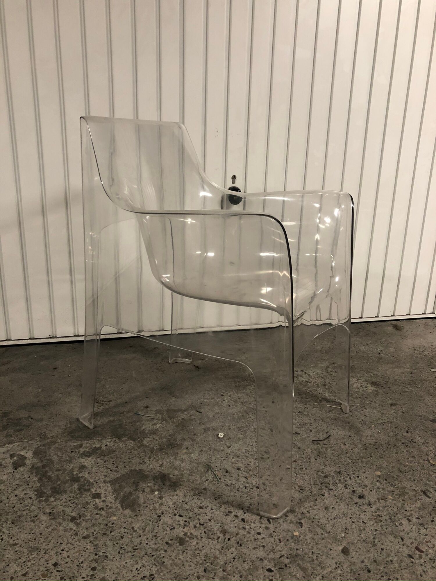 Kiss Me Goodbye armchair by Tokujin Yoshioka for Driade