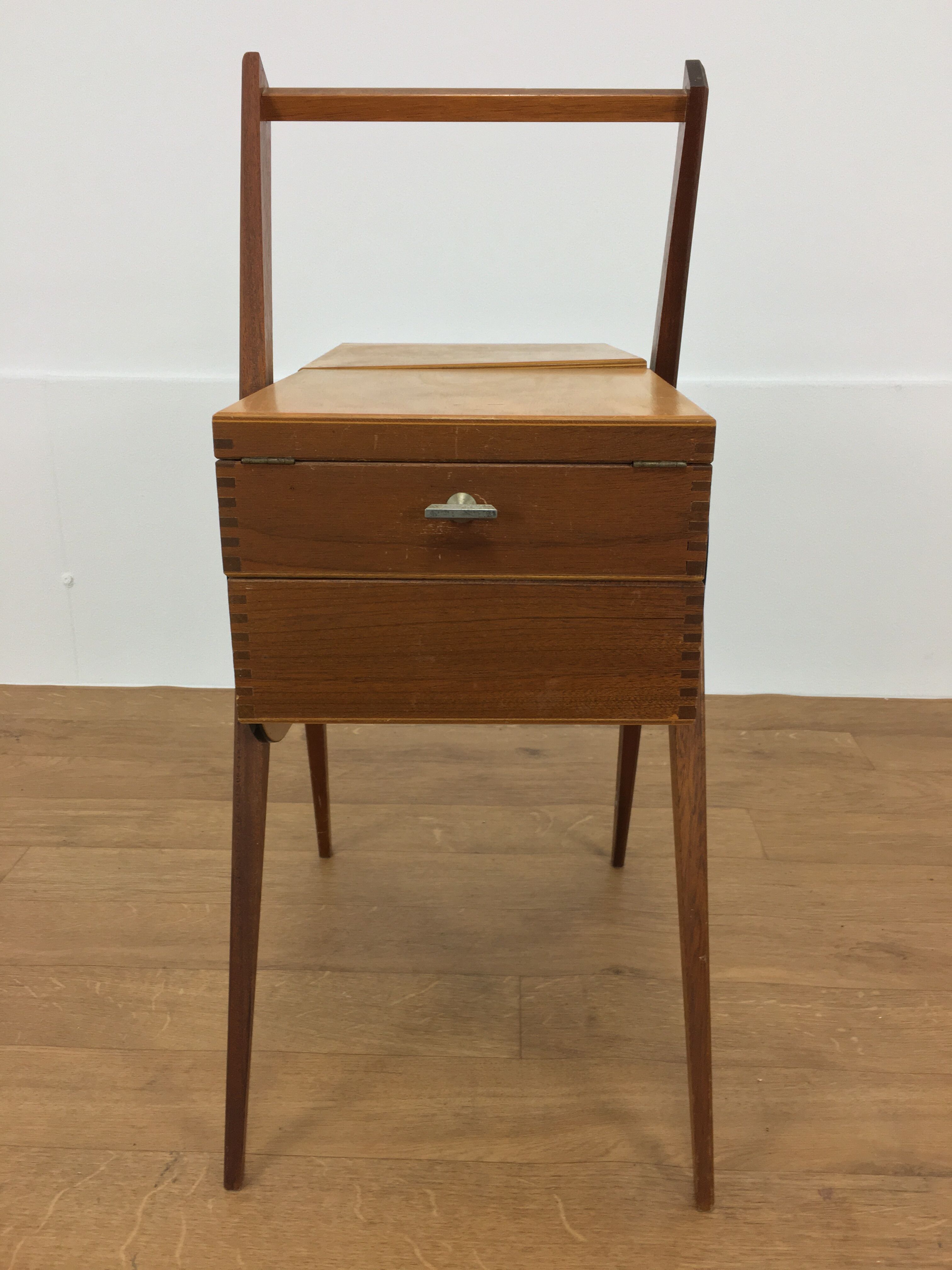 Sewing baslet feet compass 60s