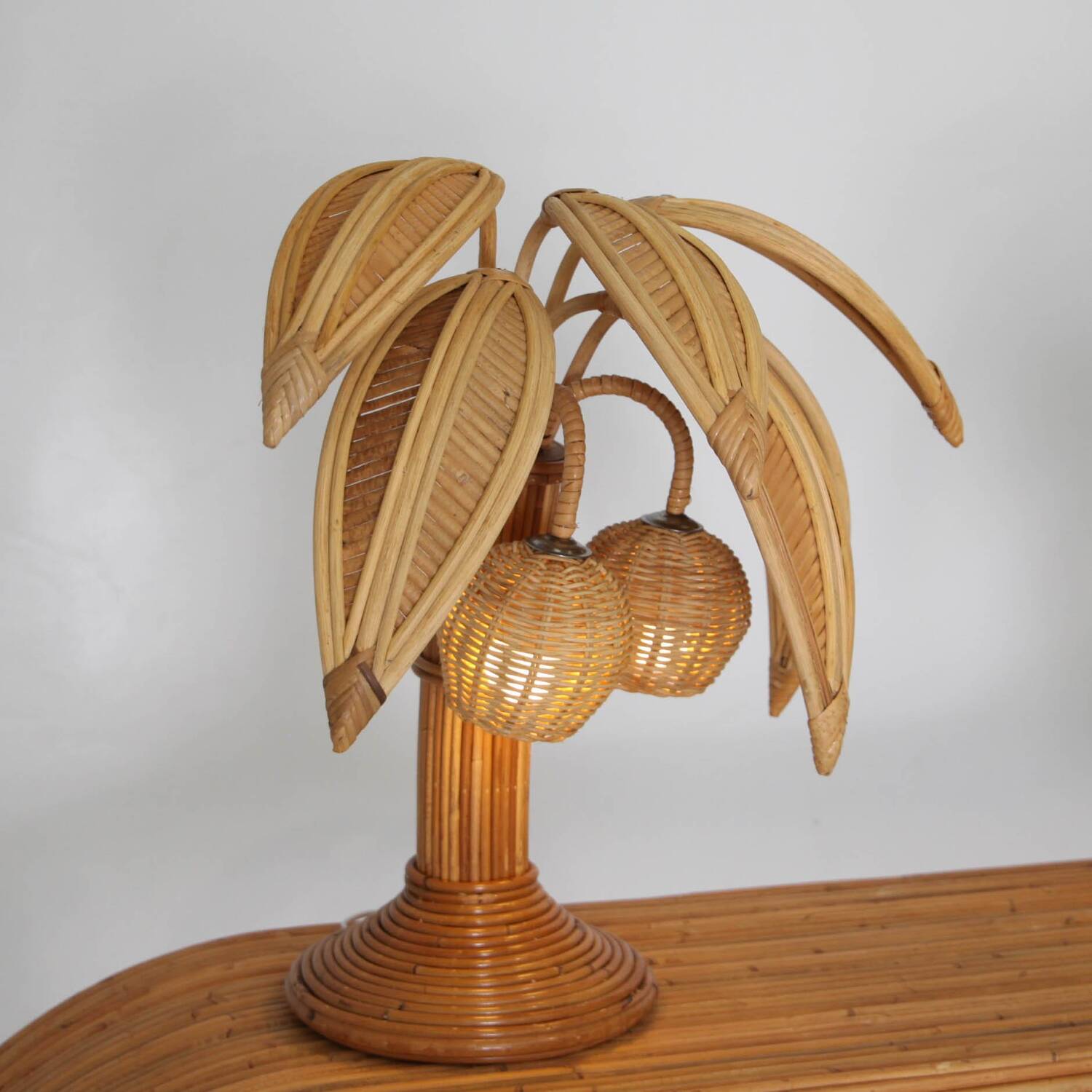 Paire de lampes «palmier» en rotin