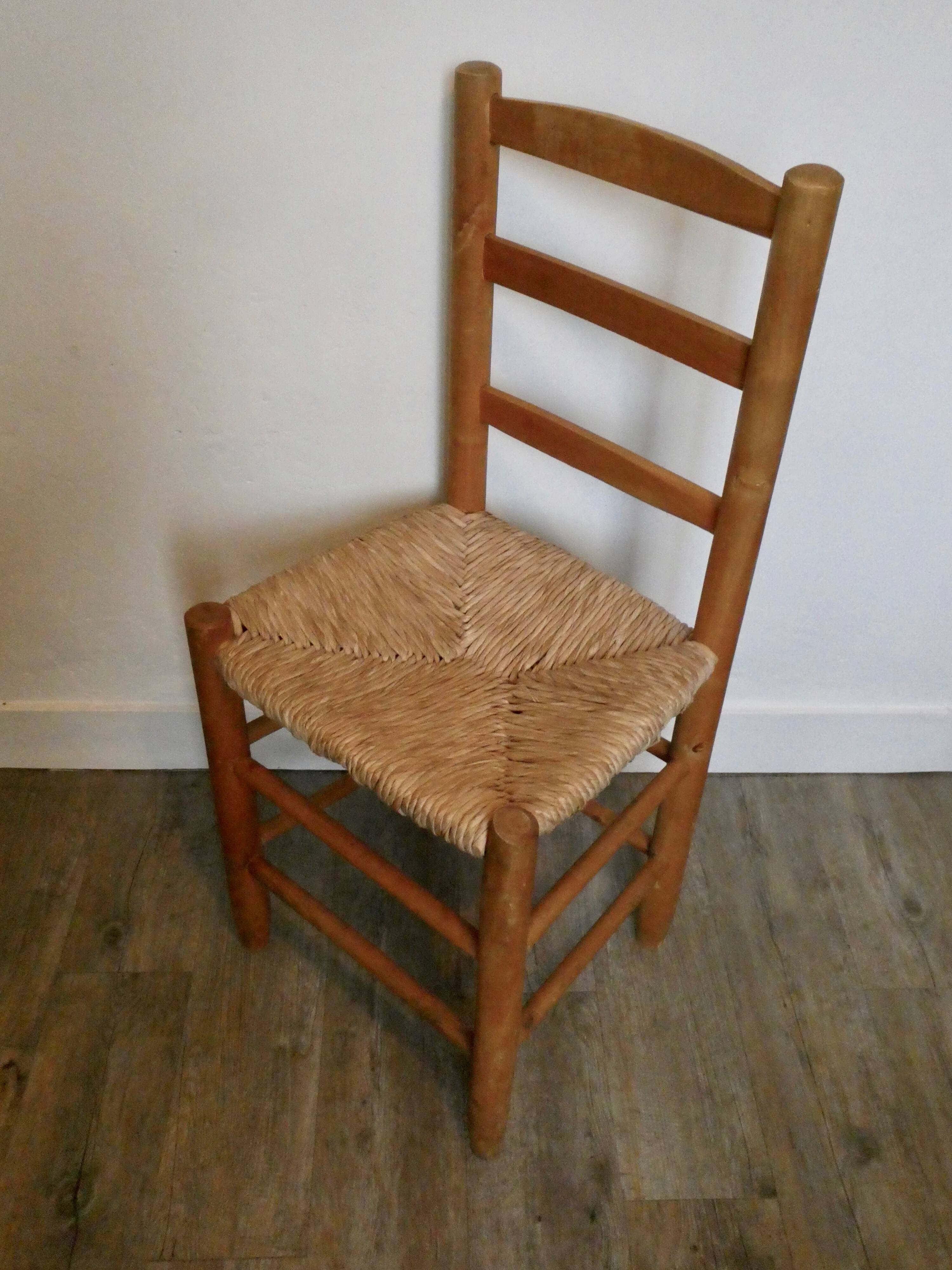 Light wooden chair and mulched seat, 50s-60s