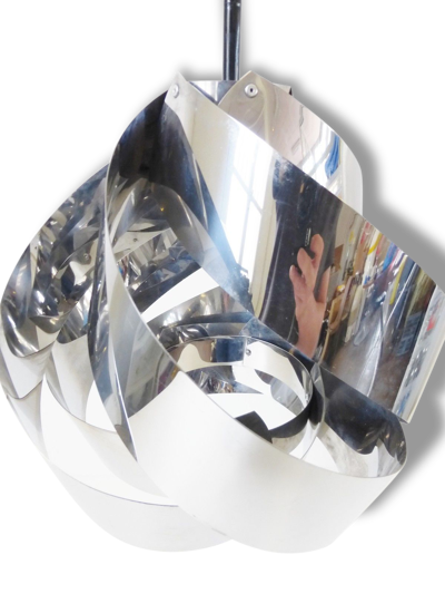 Lustre suspension en forme de spirale géante en chrome 1970 vintage space age pop 70's seventies pendant light