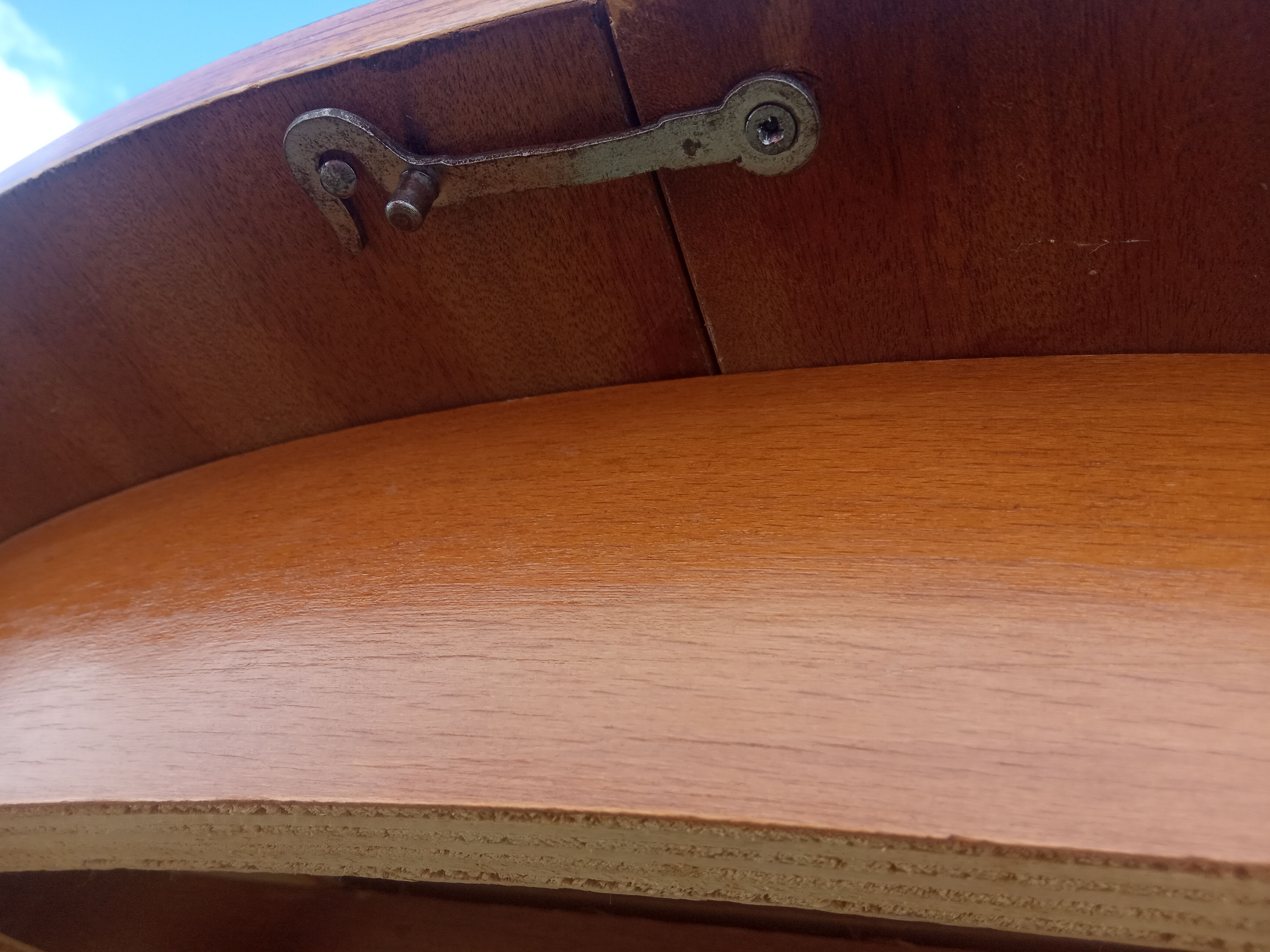 Table 50s 4/6 people