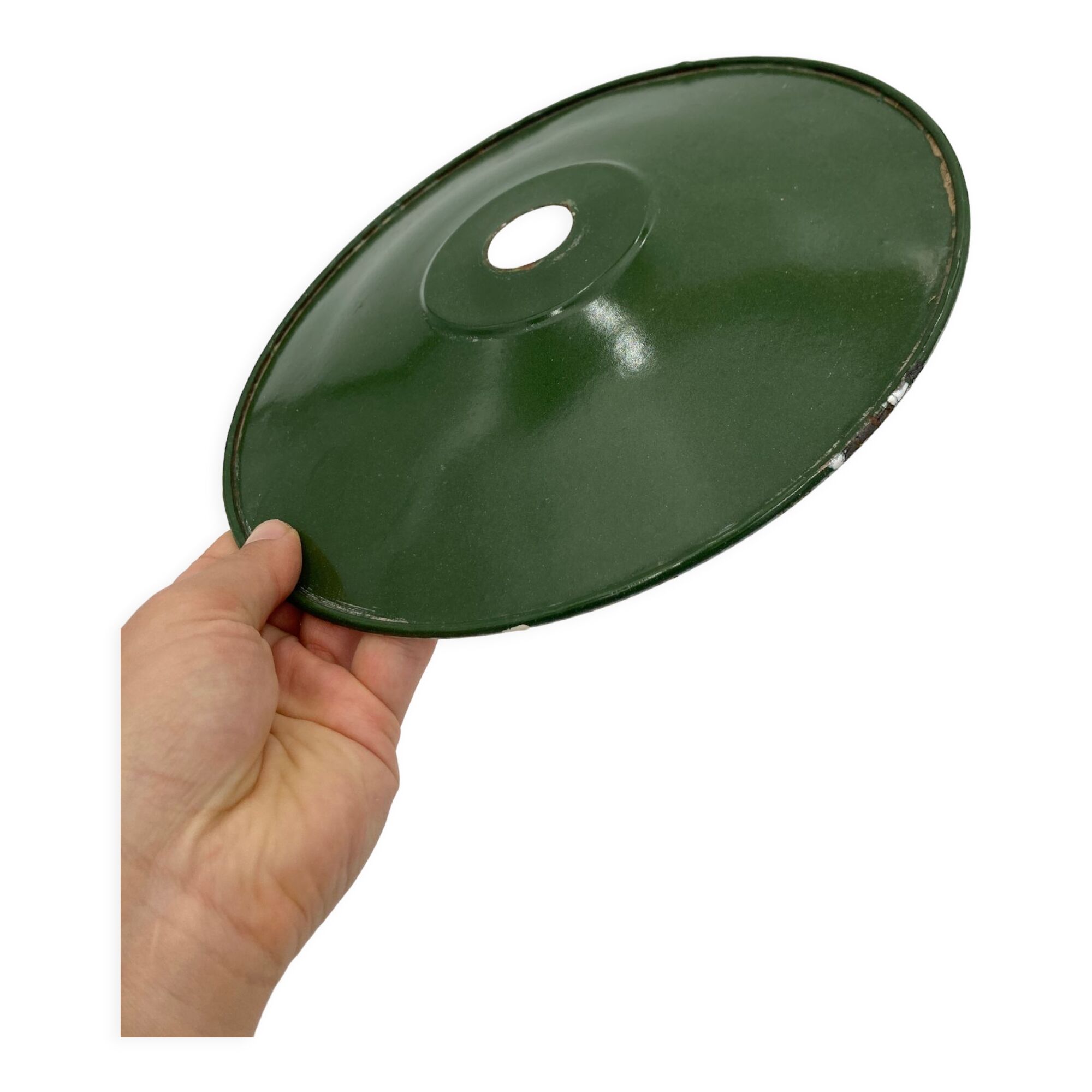 Green enamel suspension
