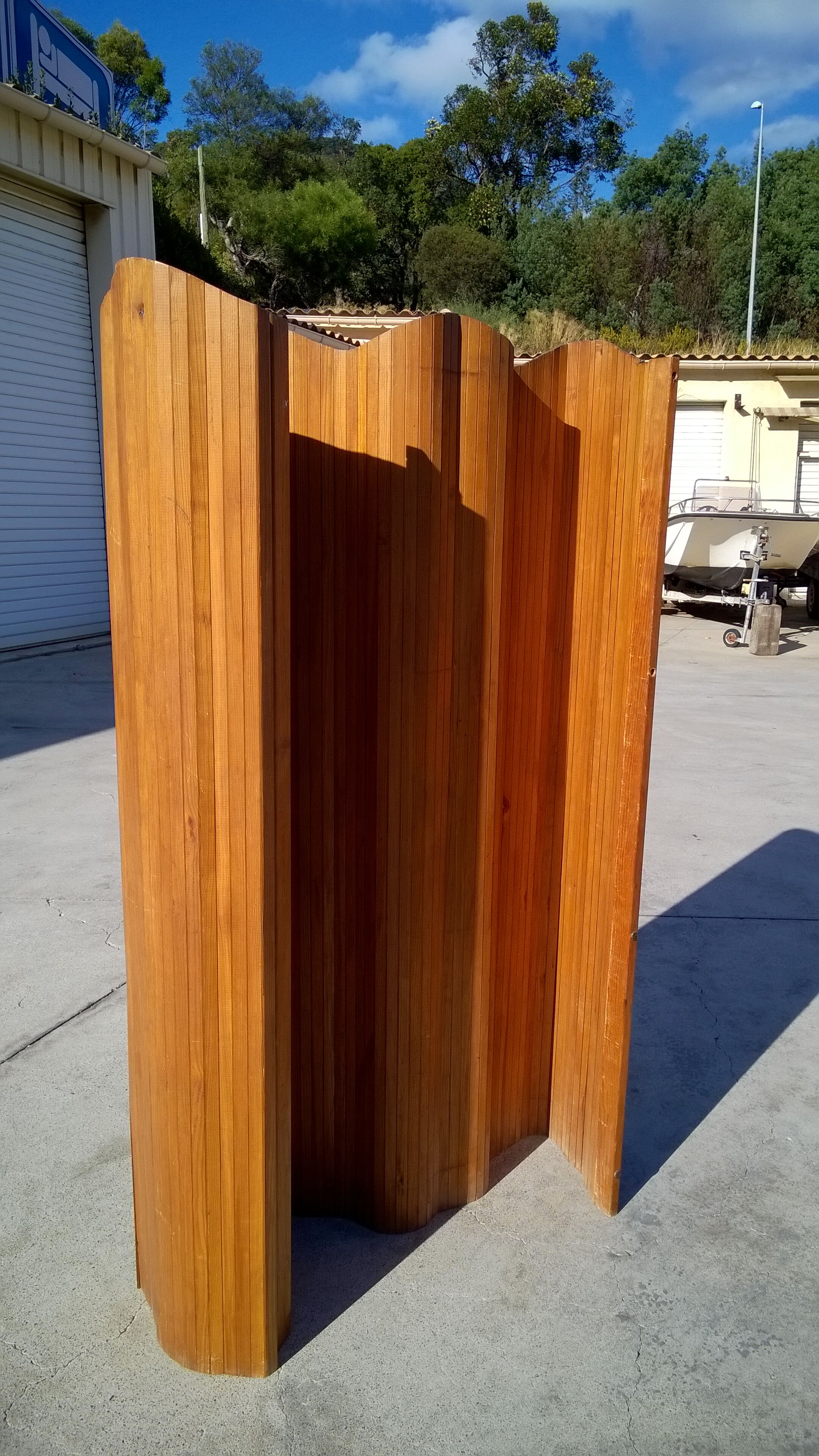 Screen pin-slate