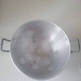 Aluminum strainer