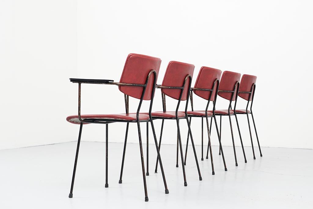 Kembo chair simili burgundy leather with armrests