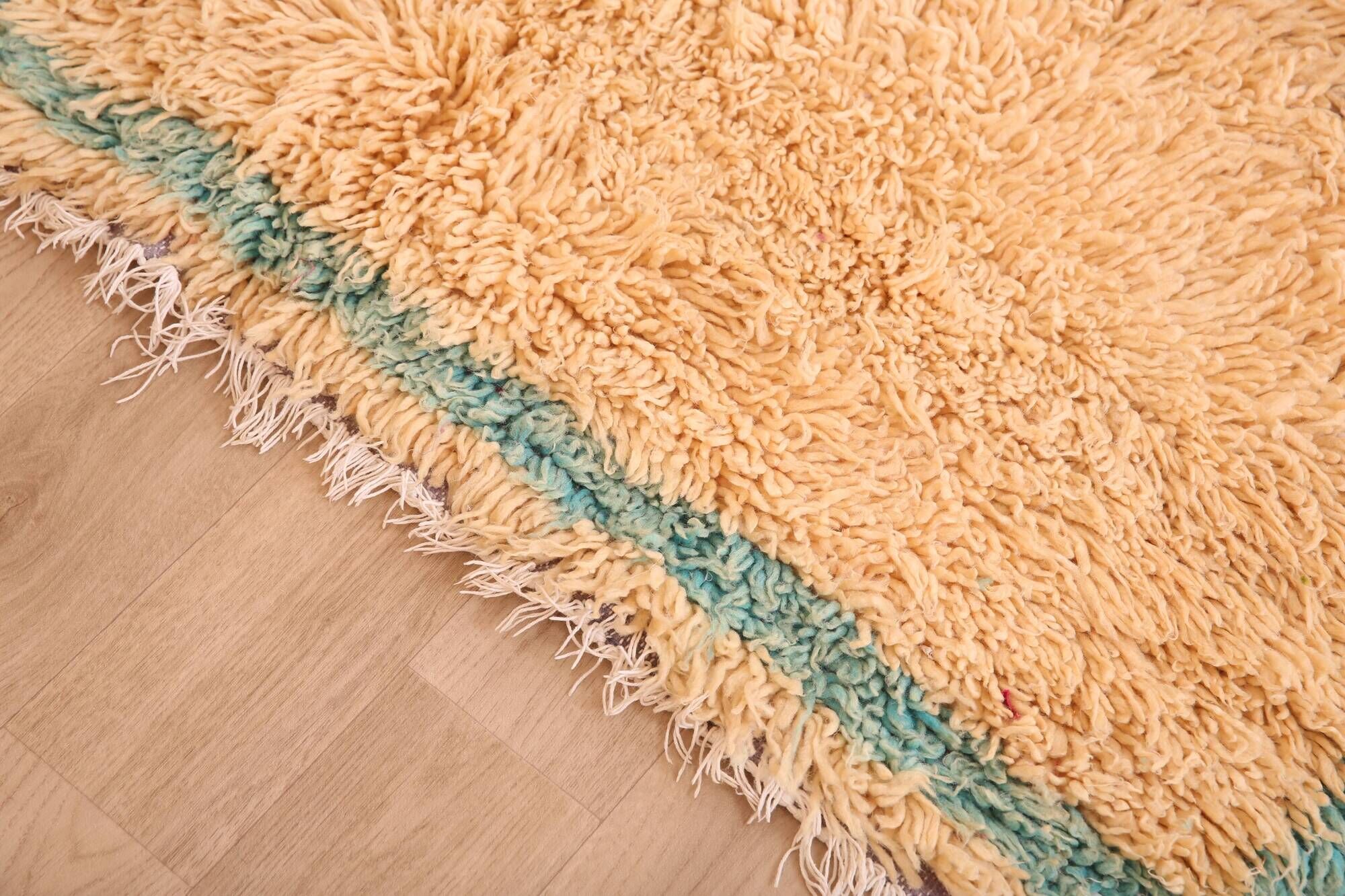 Peach Vintage Moroccan Rug 144 x 270 cm, Berber Wool Rug, Handmade Boho Rug