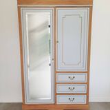 Family wardrobe, marquetry net, early 20th century.