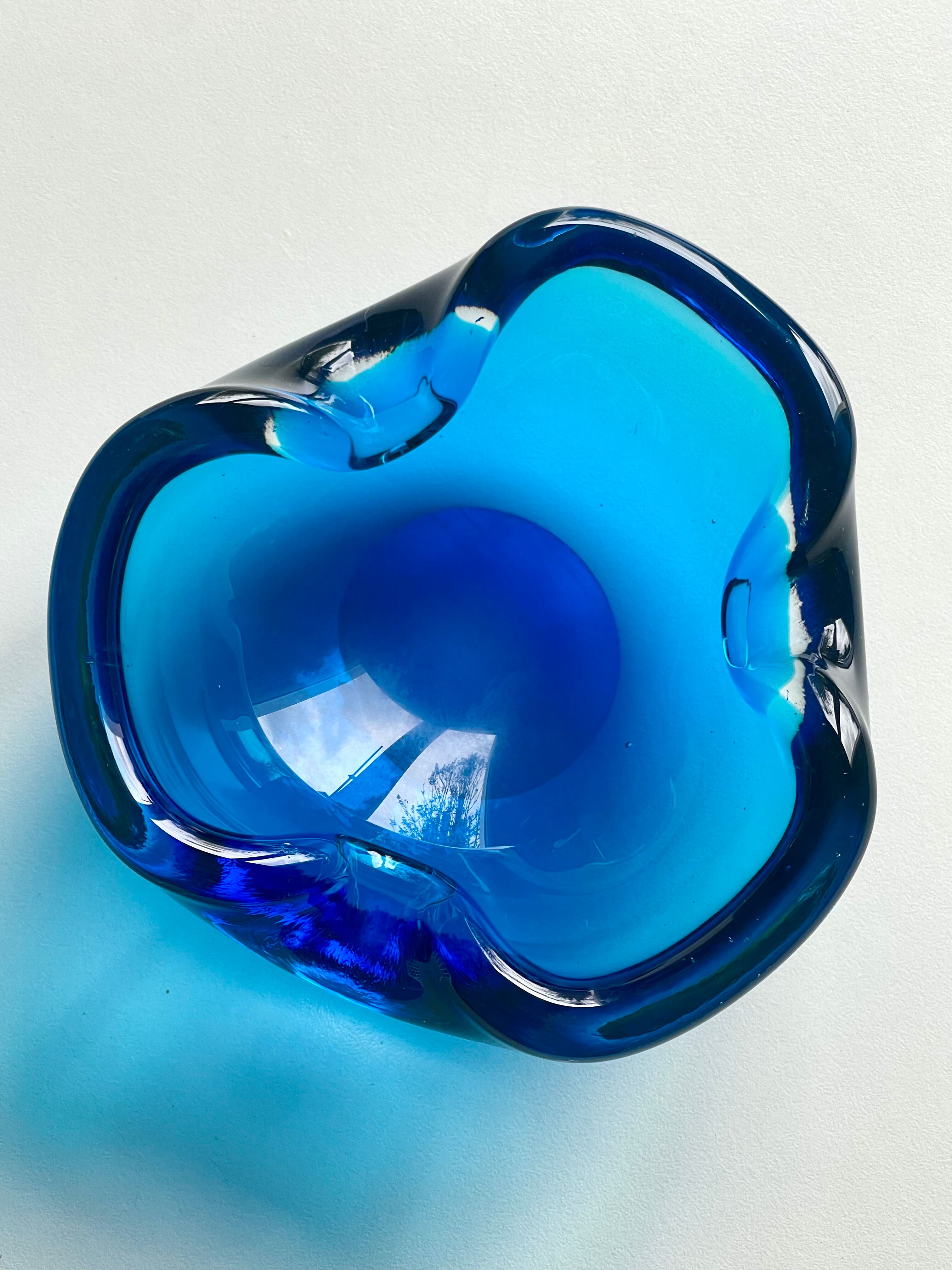 Murano Sommerso blue vide-poche 1970.
