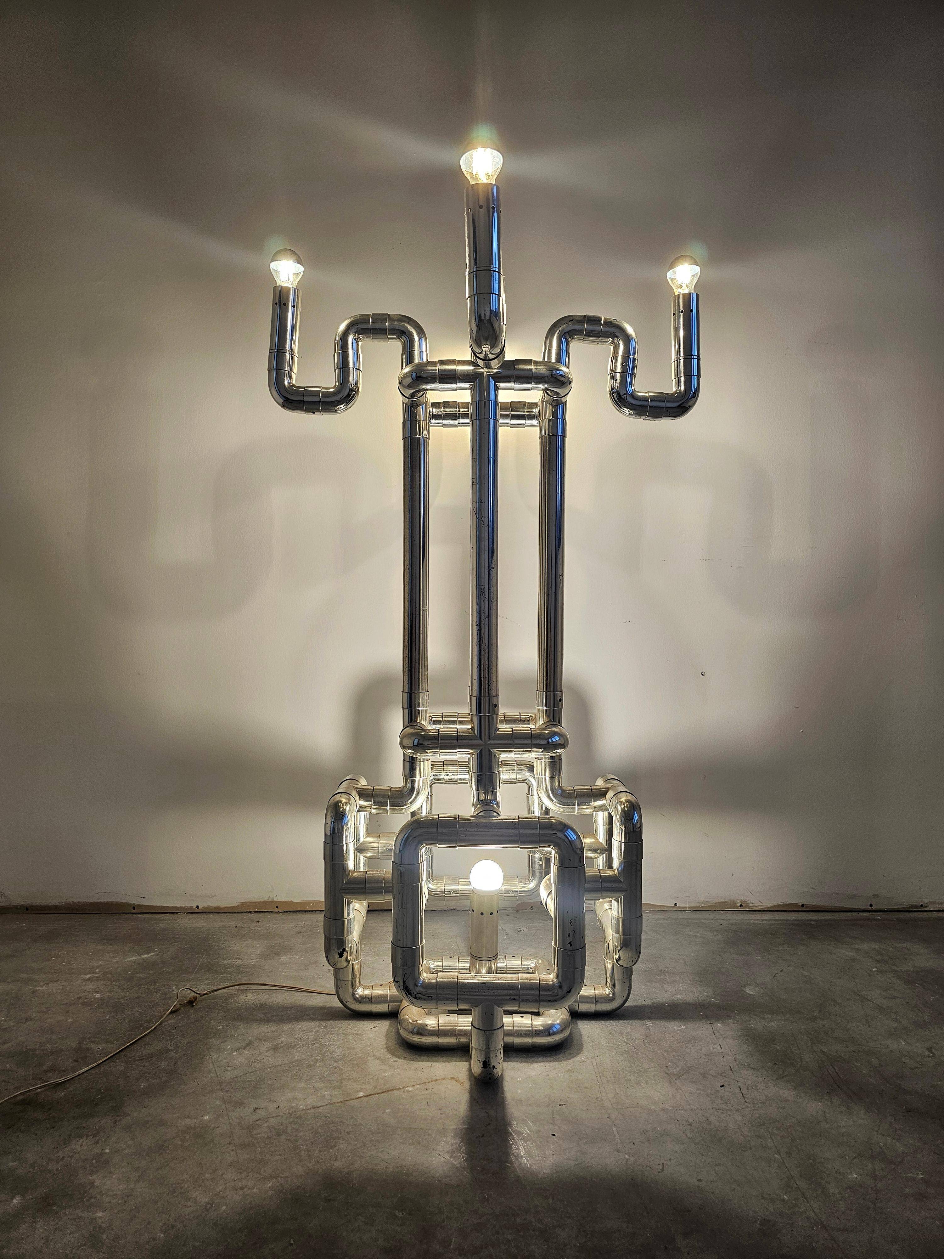 Sculptural floor lamp Space Age Rombo by Gaetano Missaglia