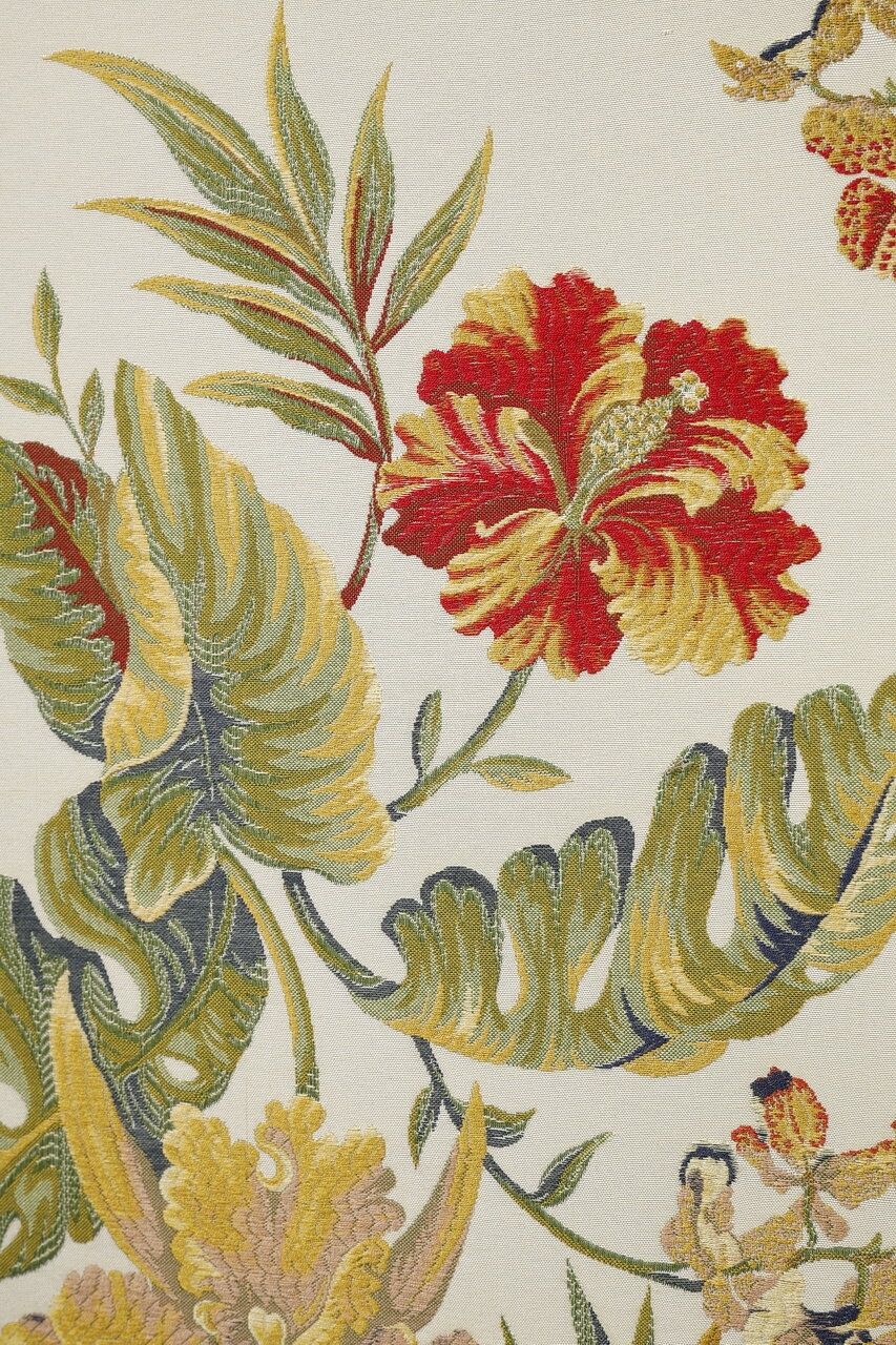 Louis XV style screen with three sheets in molded wood and embroidered fabrics