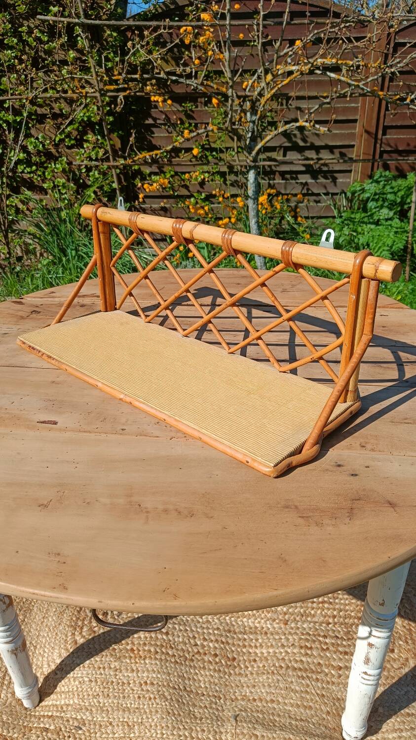 Small vintage wall shelf in bamboo and rattan – 1970s