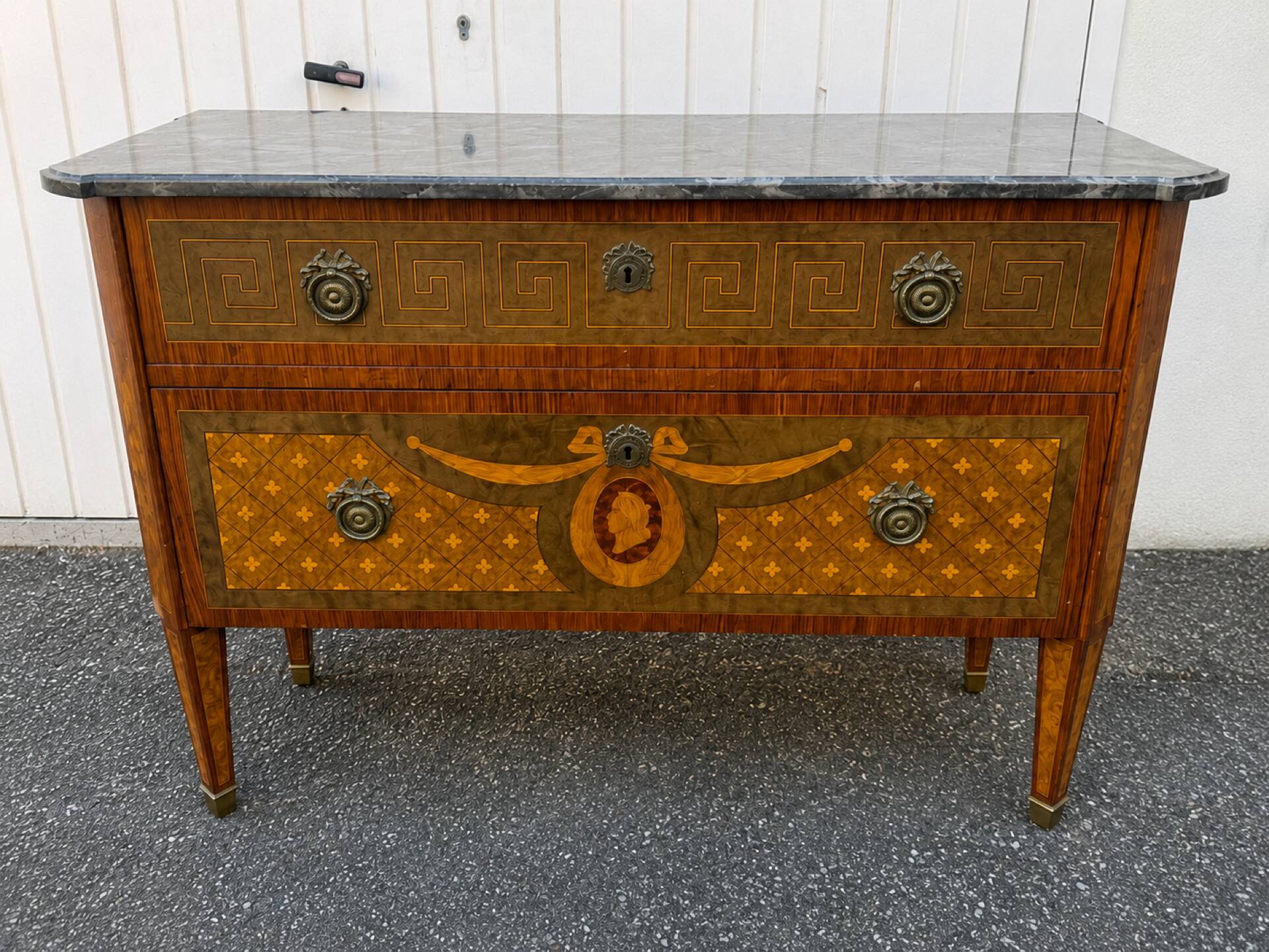 Louis XVI style commode in marquetry, 20th century – Marble top