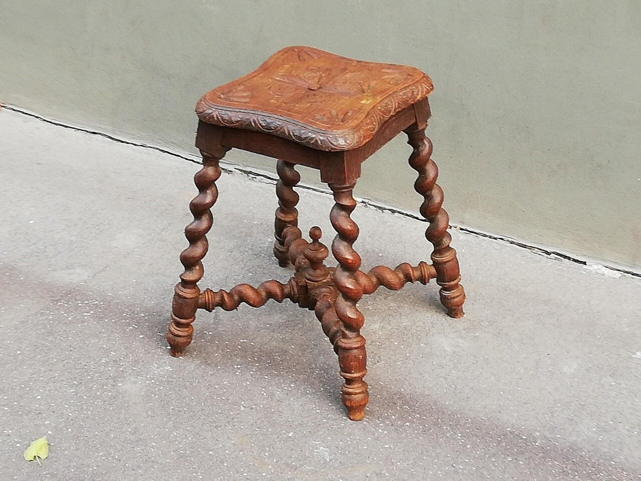 Ancient oak tabouret