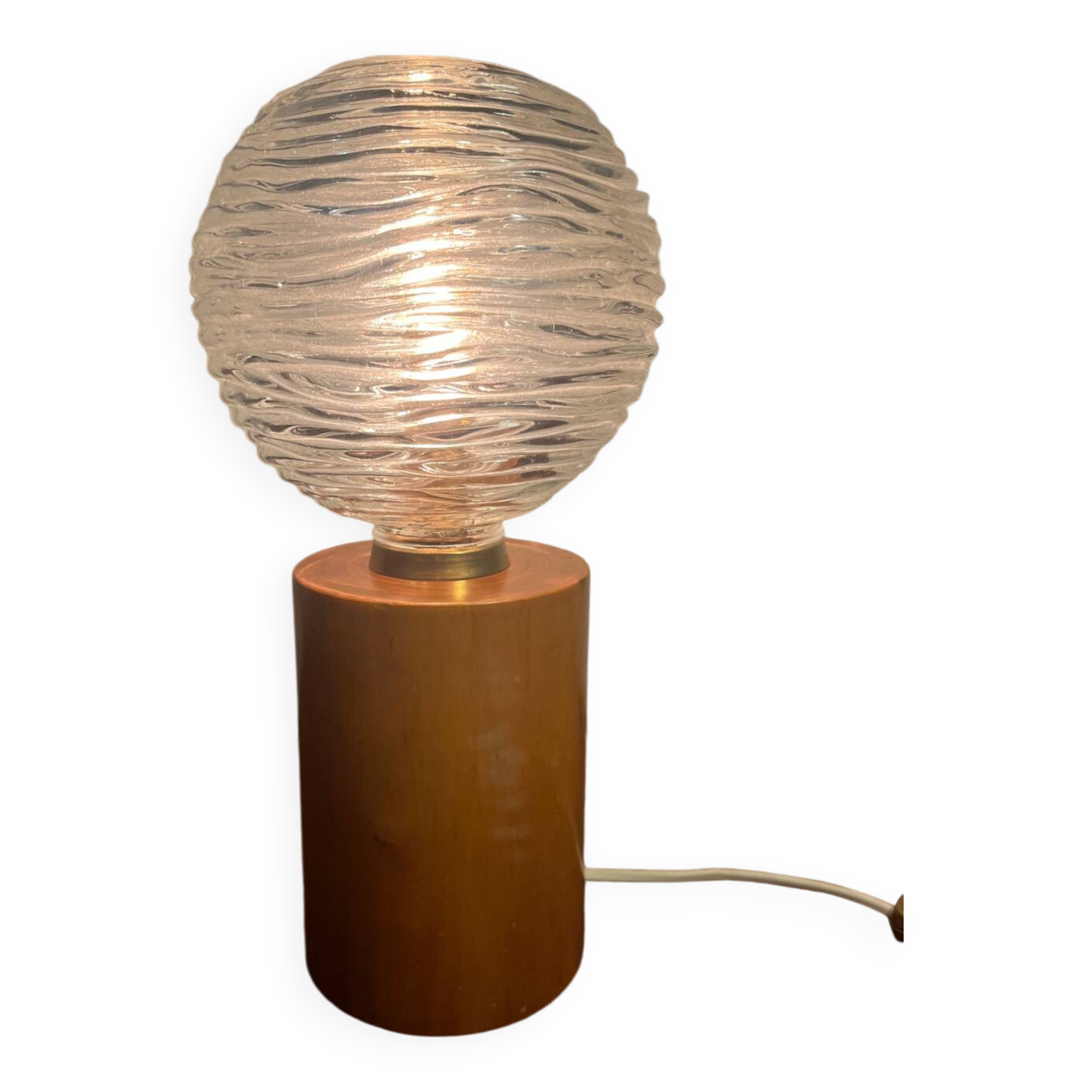 Cylindrical base lamp in solid wood and chiseled glass globe