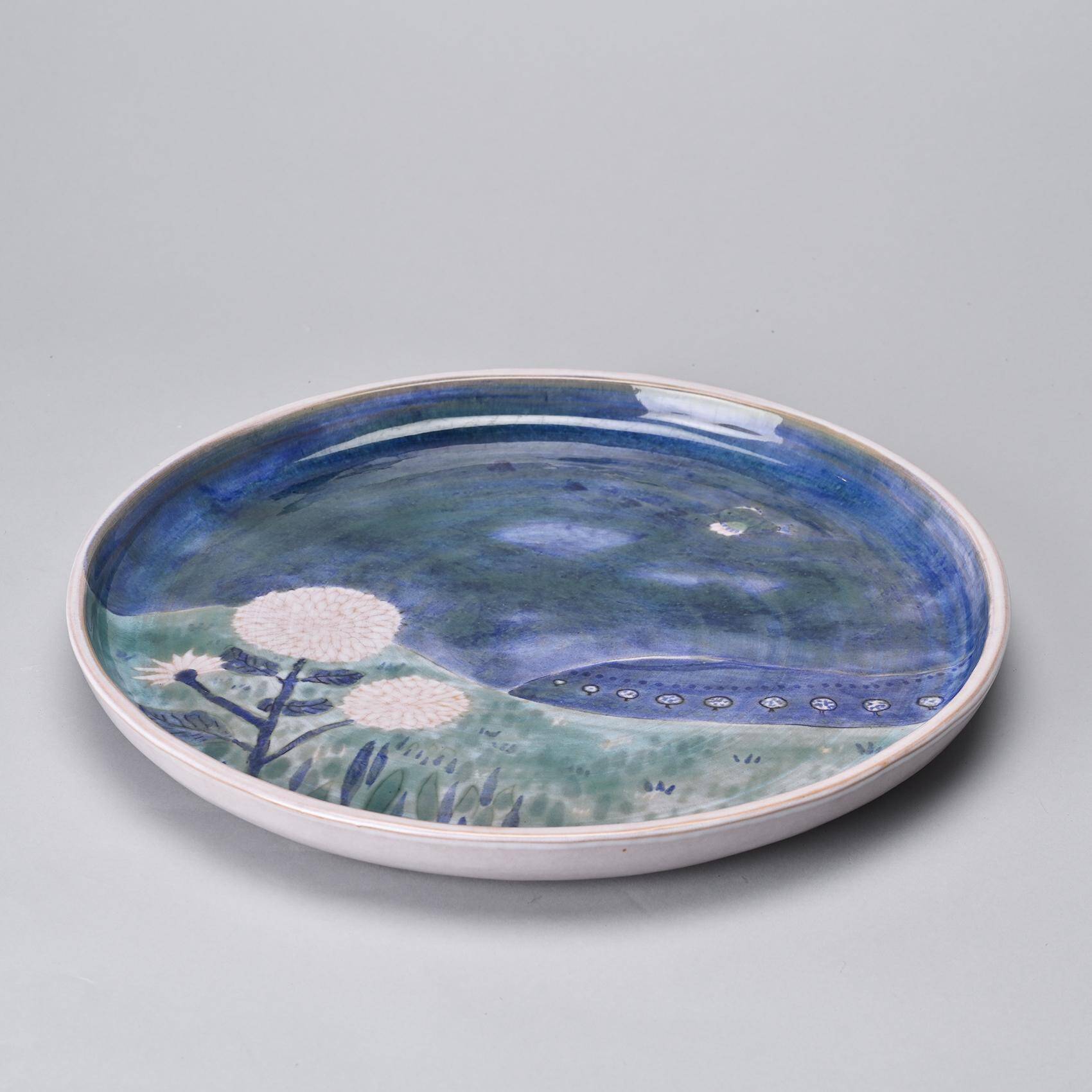 Round dish by Robert and Jean Cloutier, circa 1960
