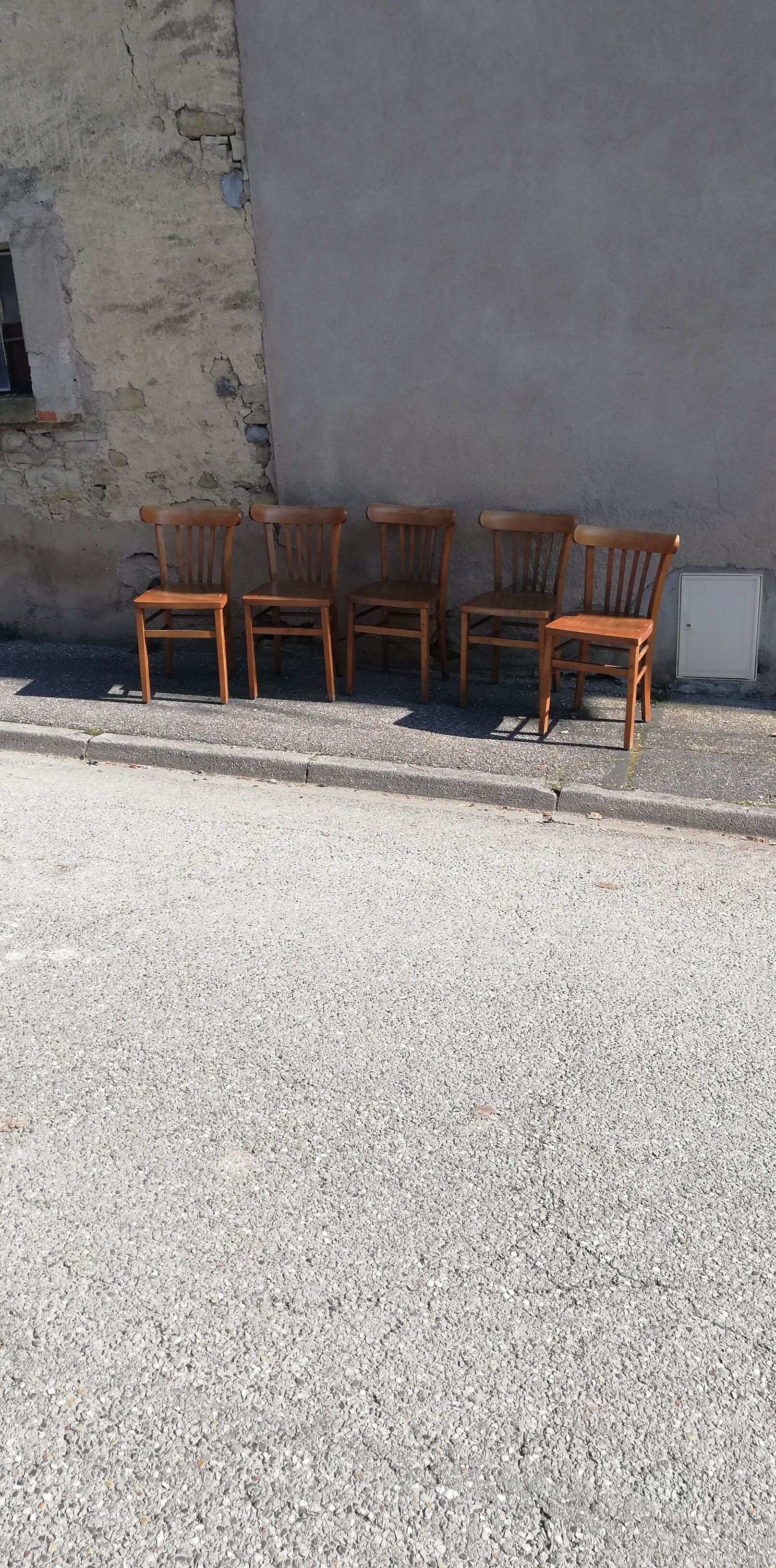 Set de 5 chaises bistrot vintage