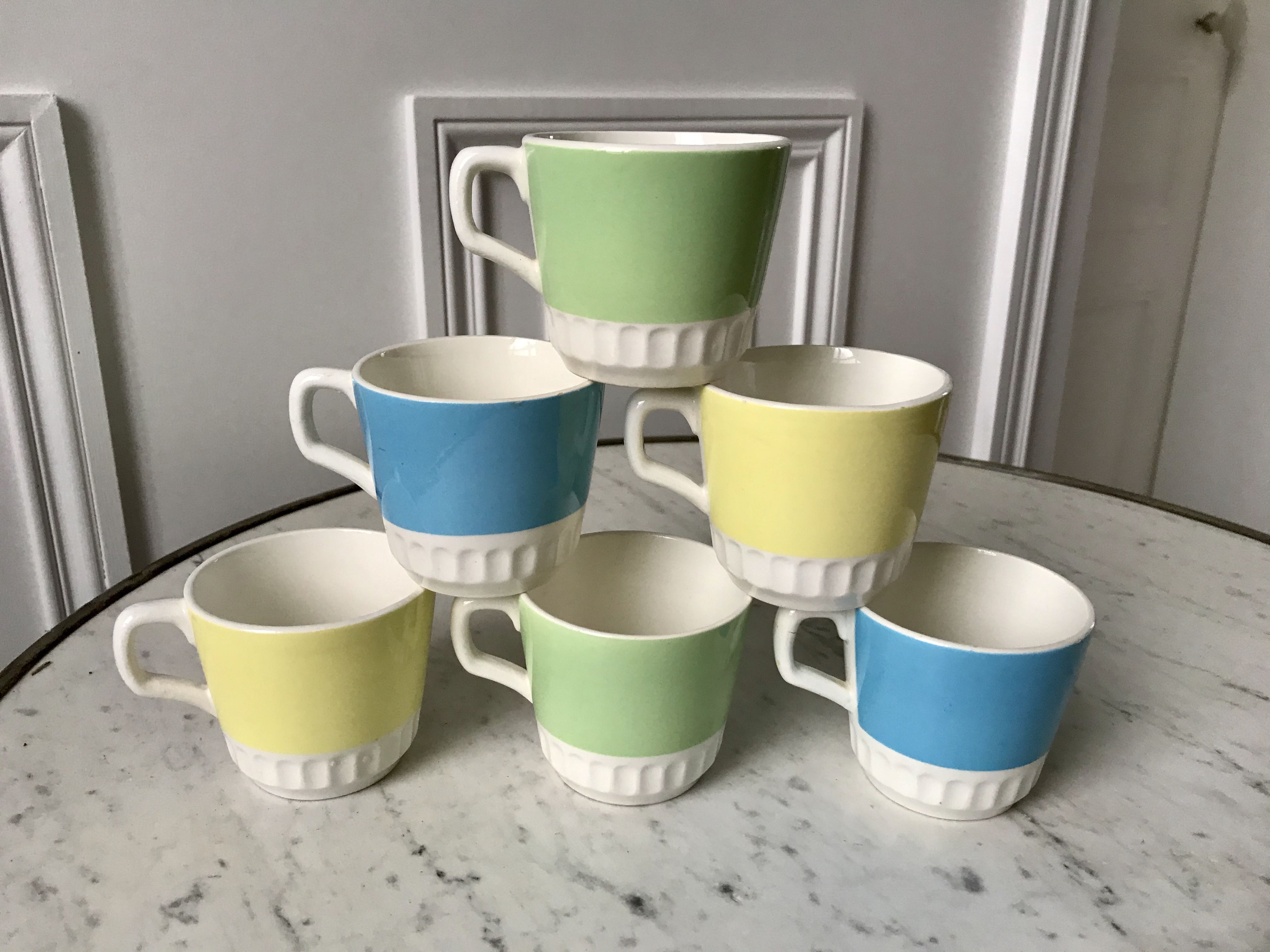 set of 6 colorful coffee cups pop Digoin Sarreguemines 60s