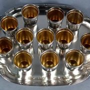 Ancien service à liqueur métal argenté / doré 12 gobelets, plateau + écrin