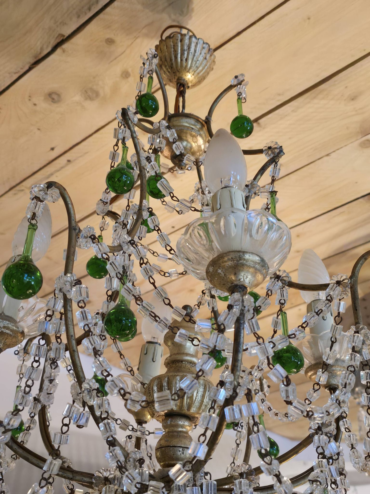 Lustre cage