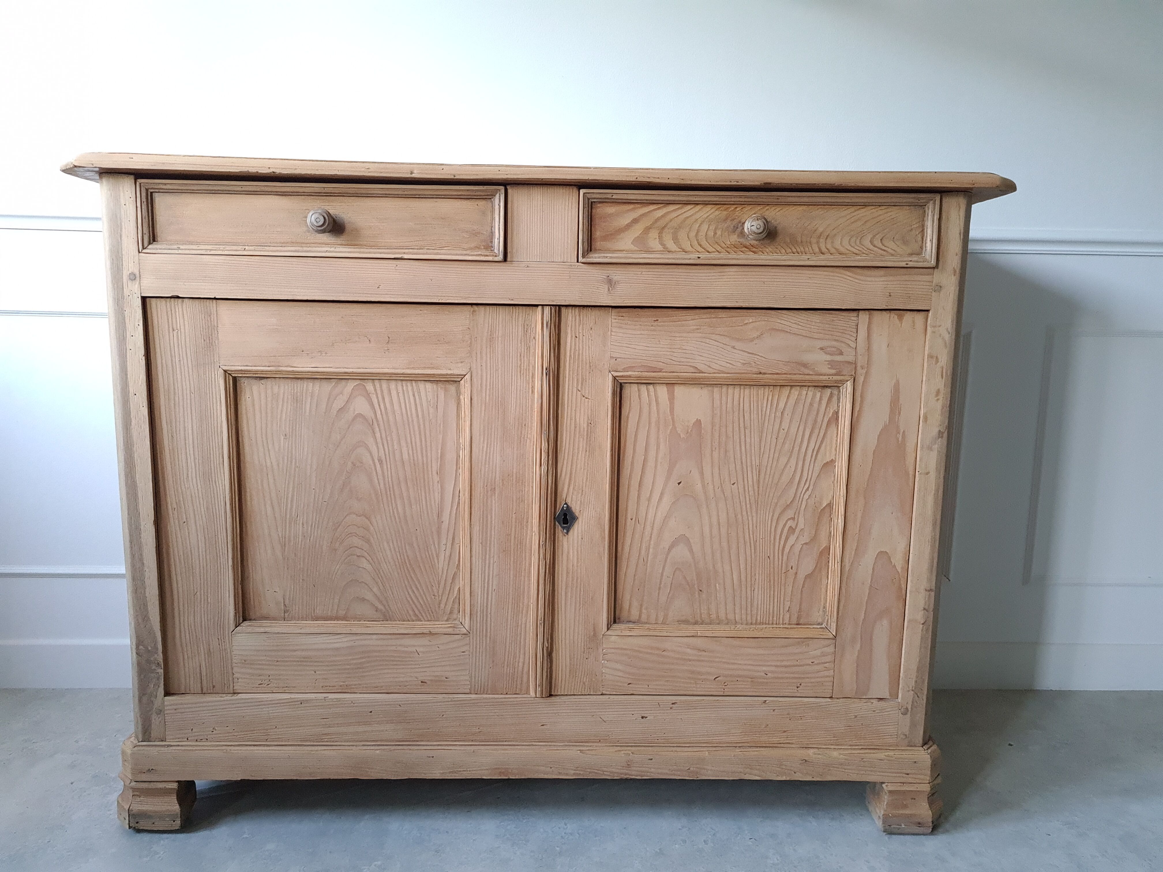 Buffet parisien bois