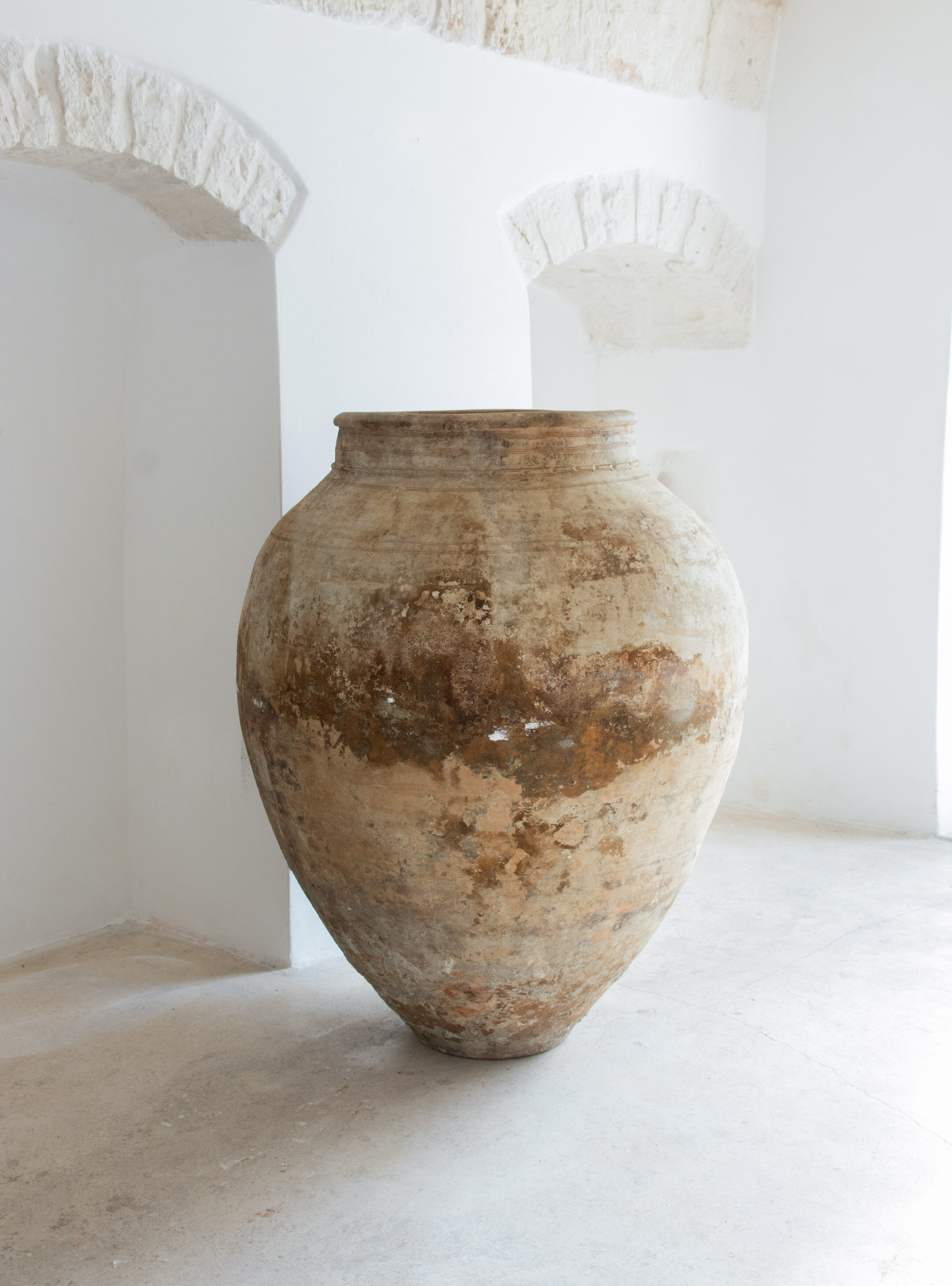 Monolithic Orcio, XIX century Italy