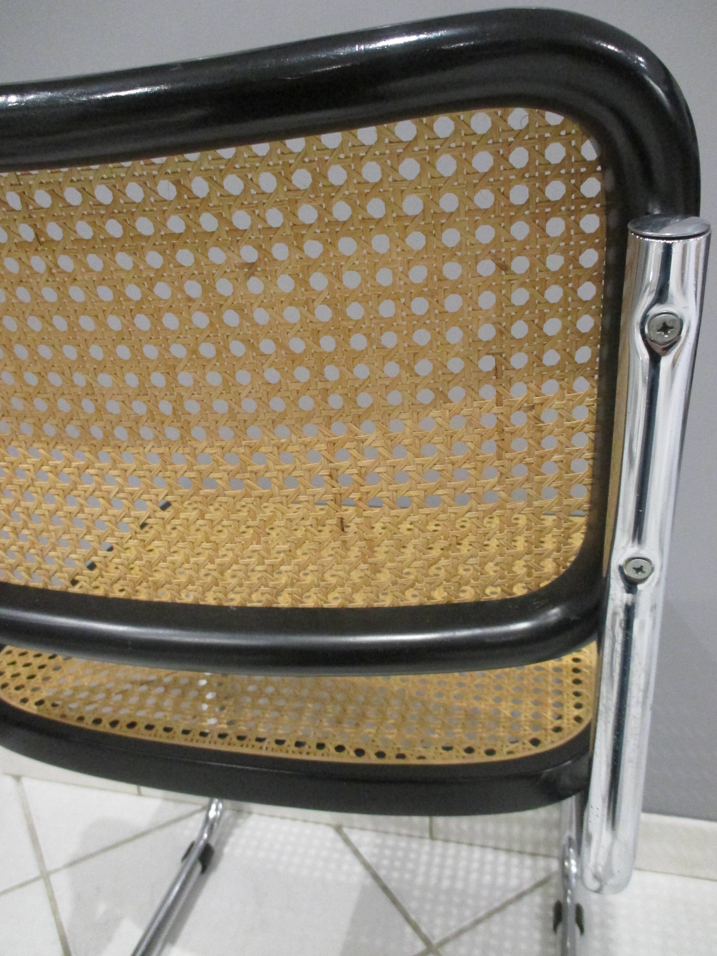 Suite 6 chairs b32 Marcel Breuer