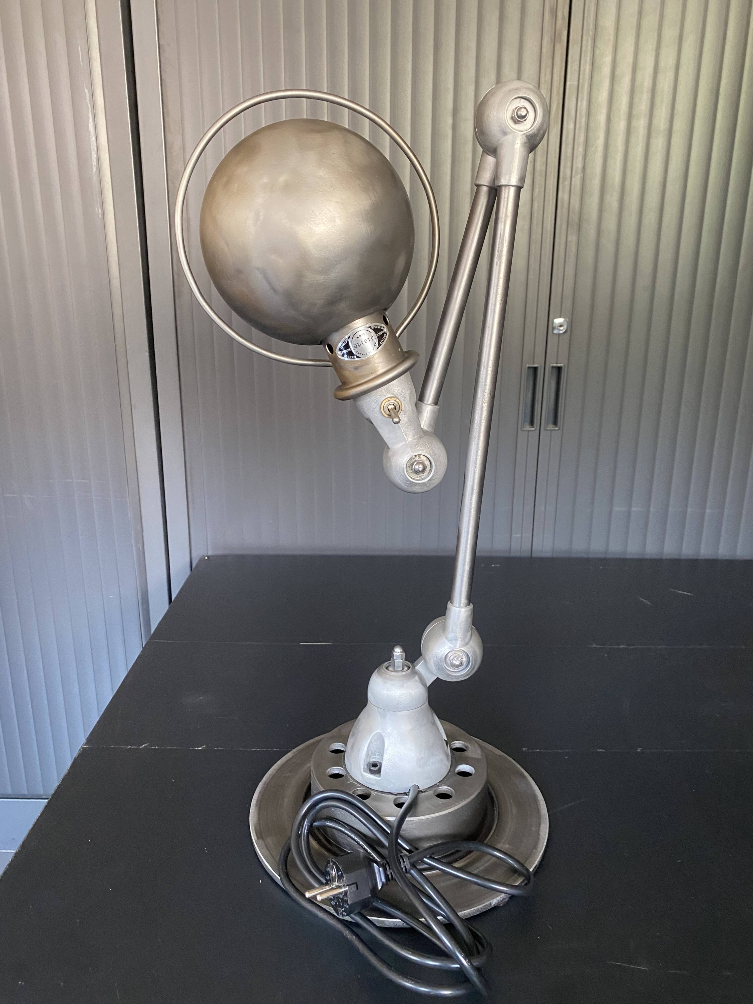 Jieldé lamp with 2 arms, clear matte varnish, industrial vintage.