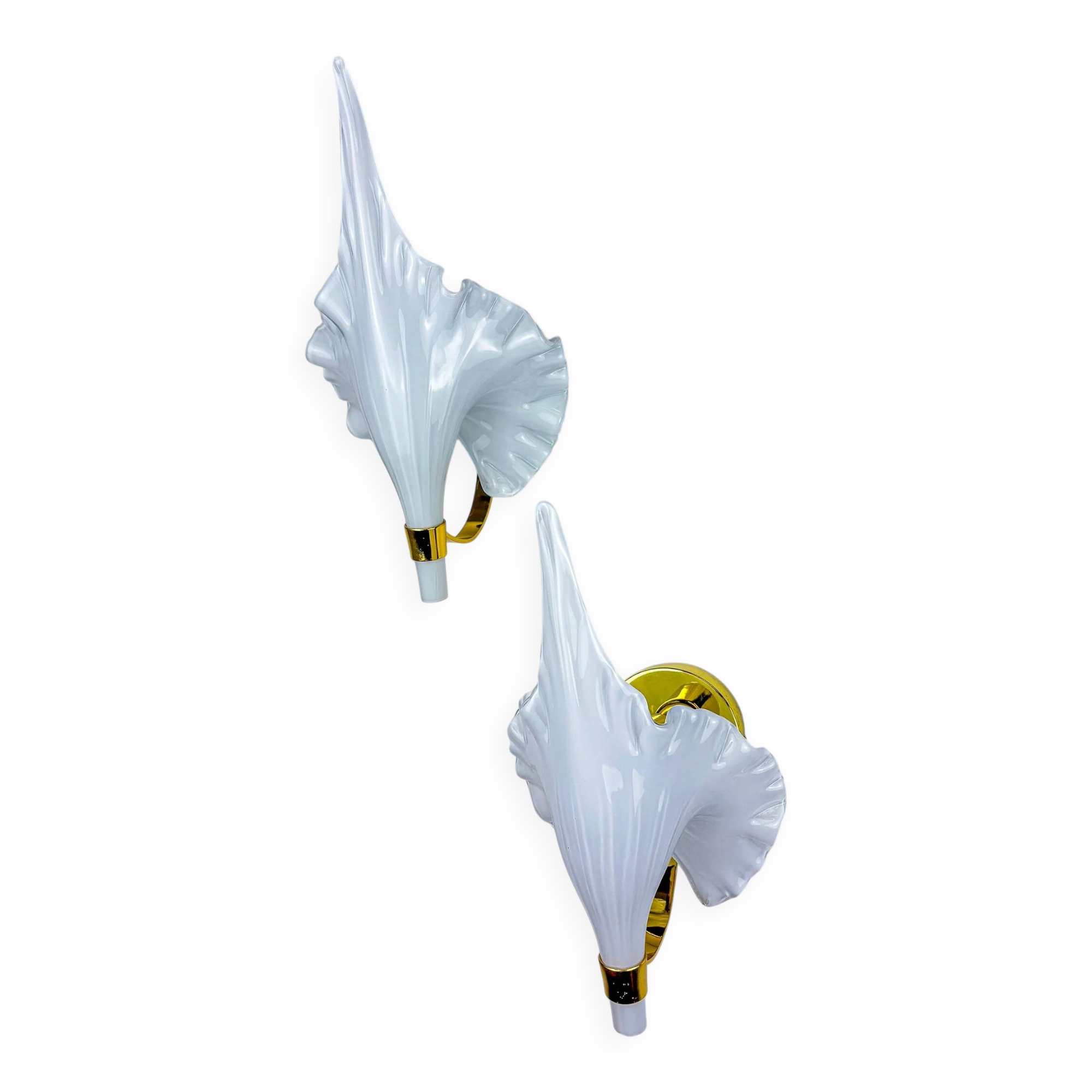 Pair of Italian "Calla Lily" leaf-shaped wall sconces, Murano glass & gilt brass, circa 1970s