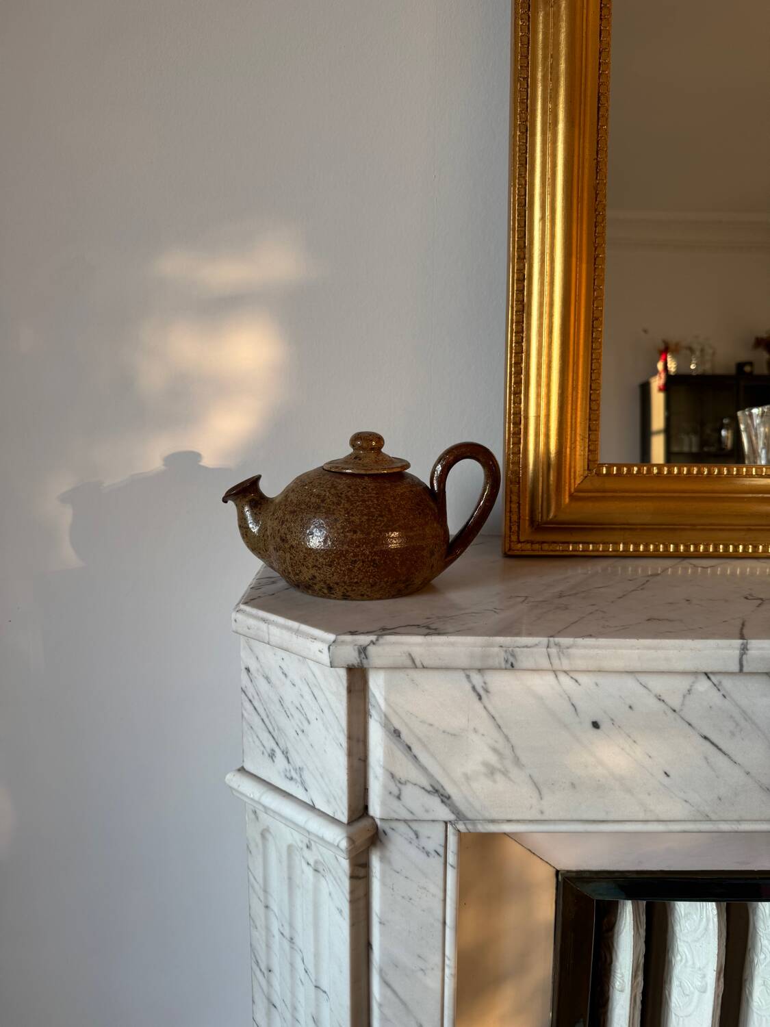 Speckled stoneware teapot 🫖