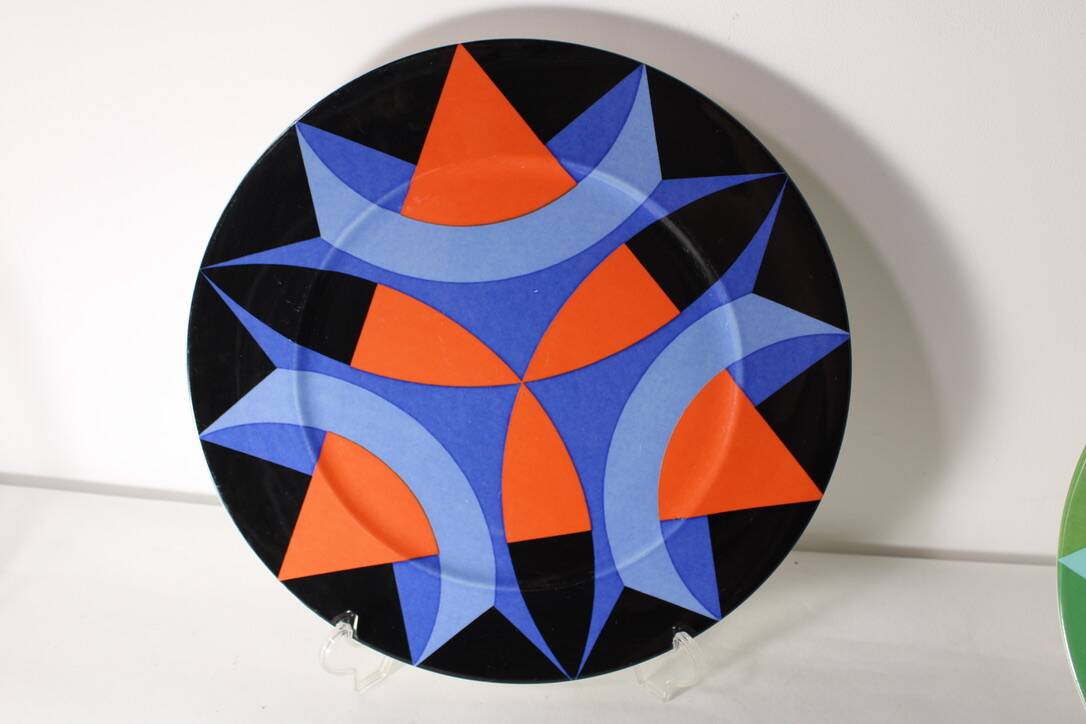 Villeroy and Boch kaleidoscope large plates 1980 x6