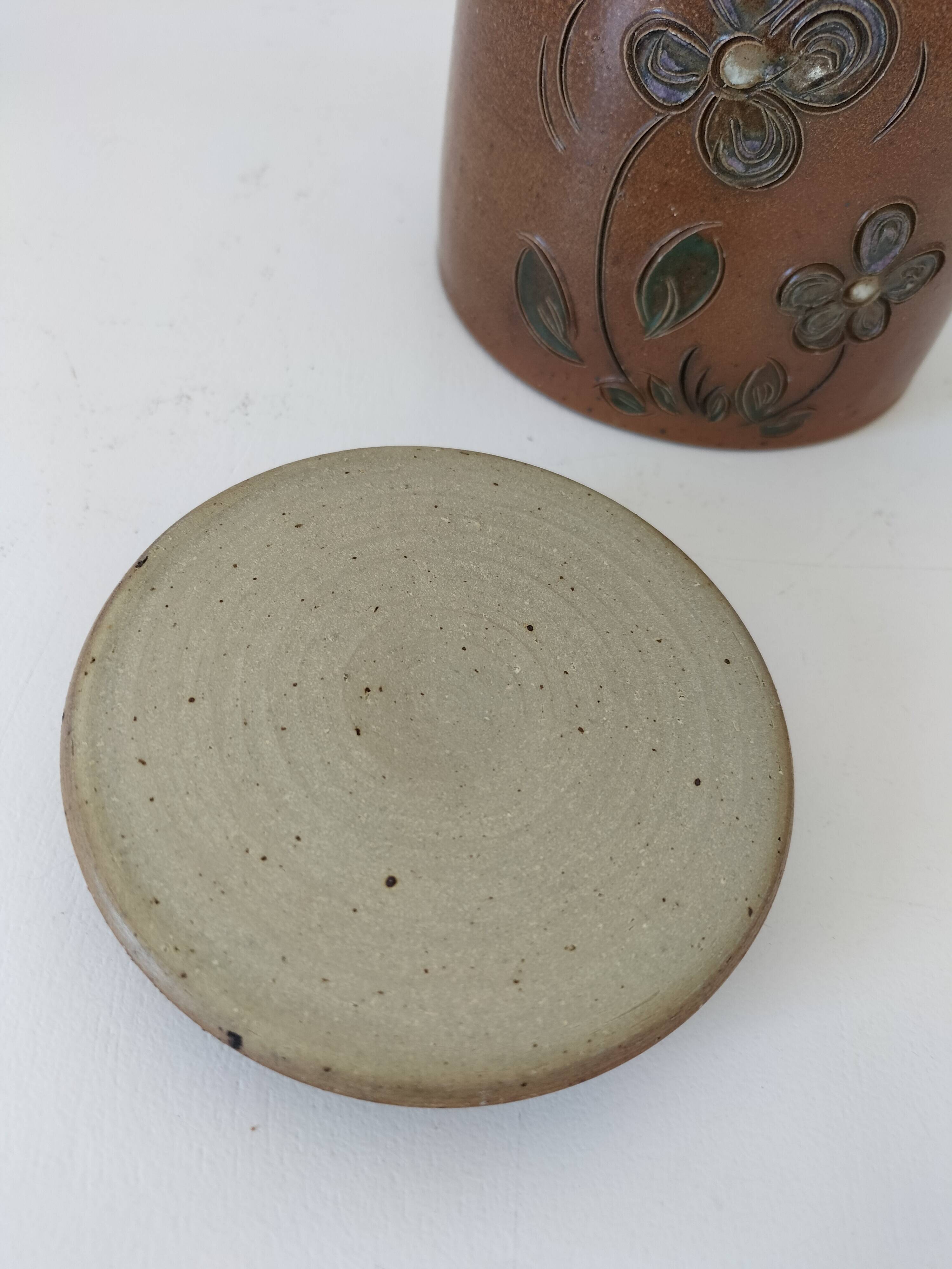 Vintage tea pot in brown flowered stoneware – La Poterie des Mottes – Saint-Amand