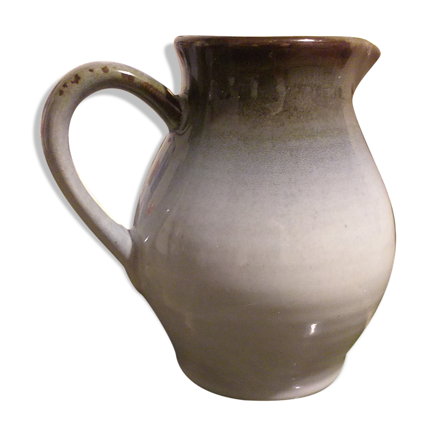 Sandstone milk pot