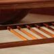 Table basse vintage Everest en noyer – style « planche de surf » (années 60)