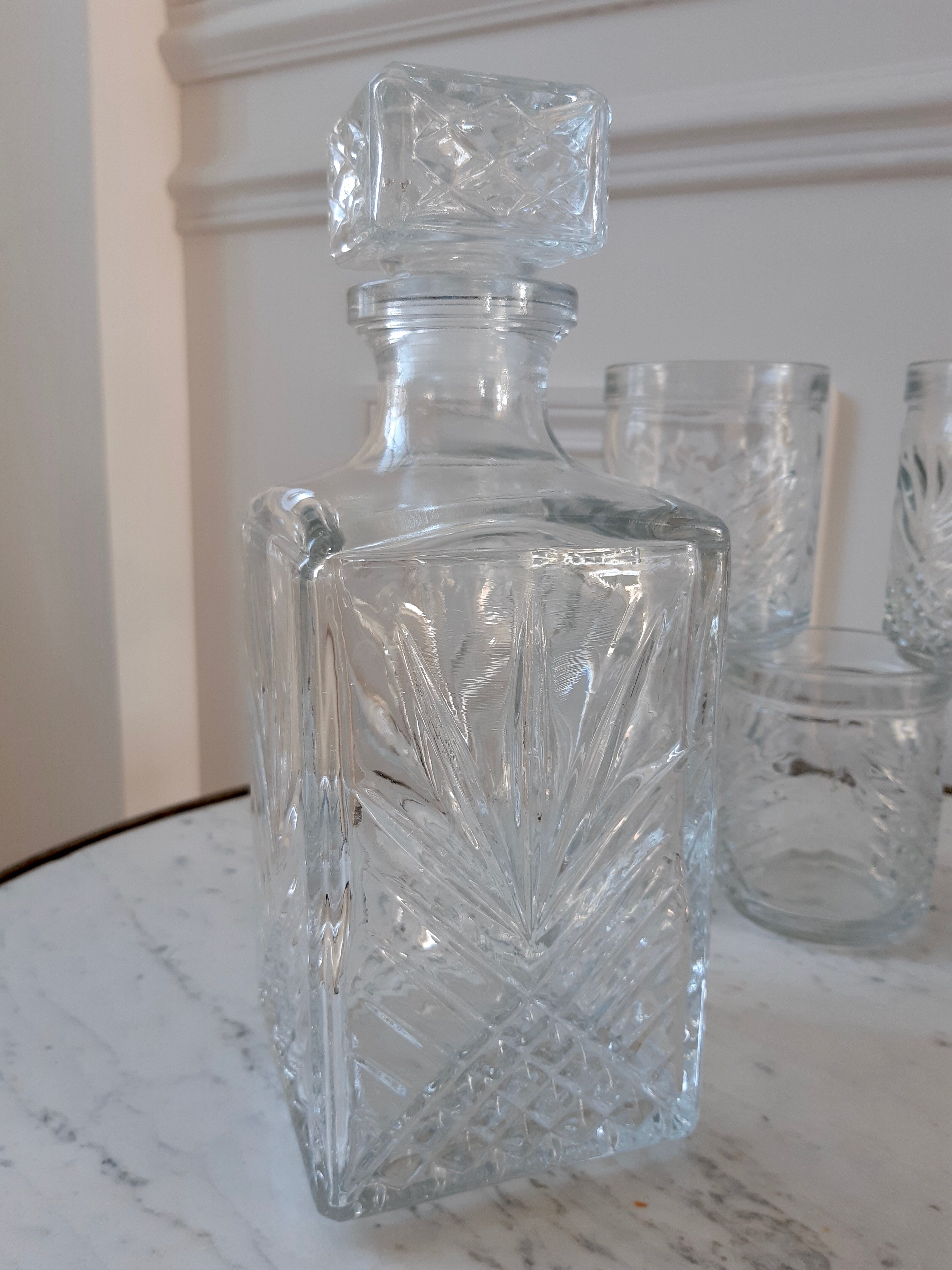 Lot de carafe à whisky et ses 6 verres
