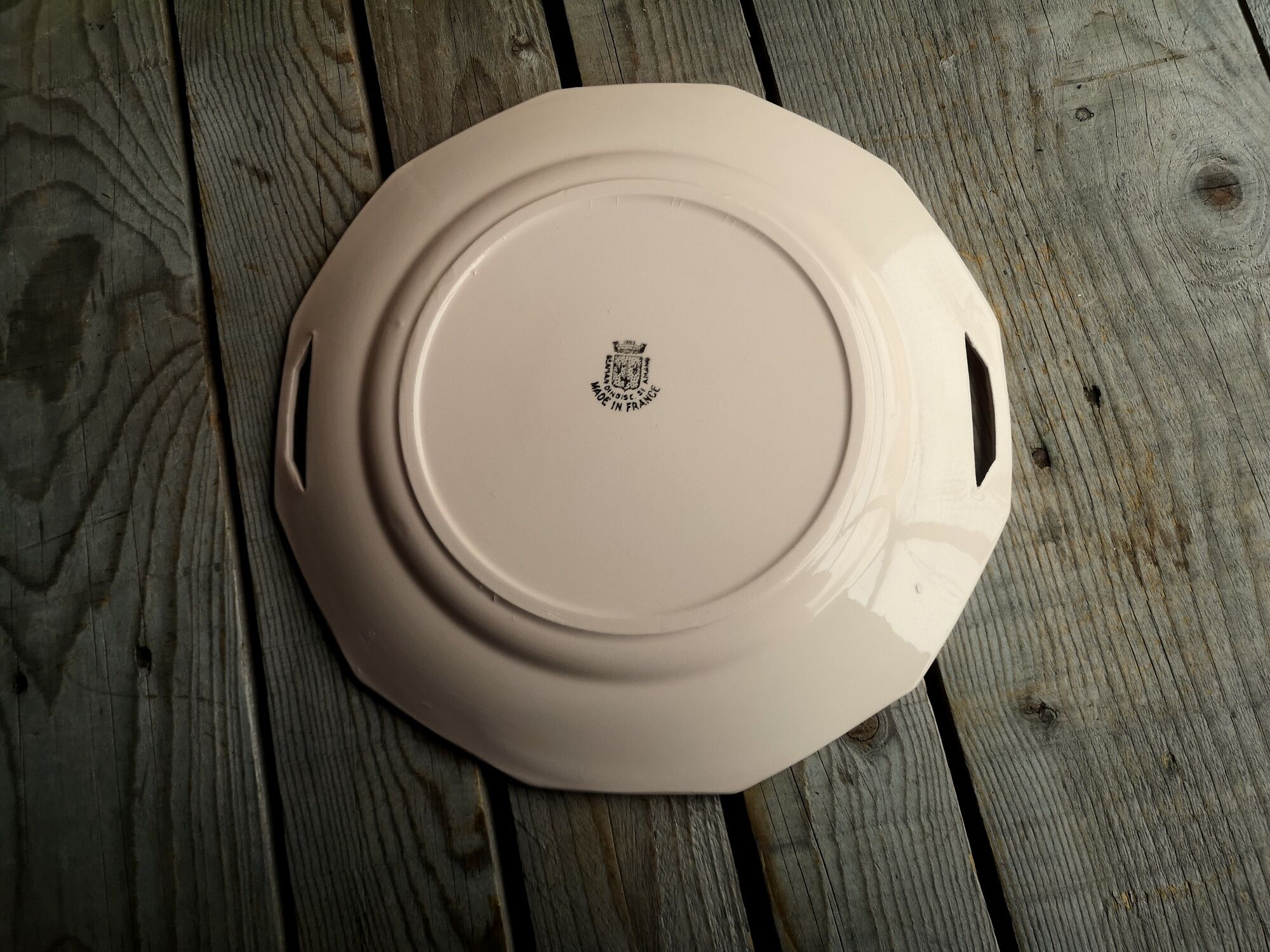 Ancient dish with anses in rose ceramics signed saint-amand